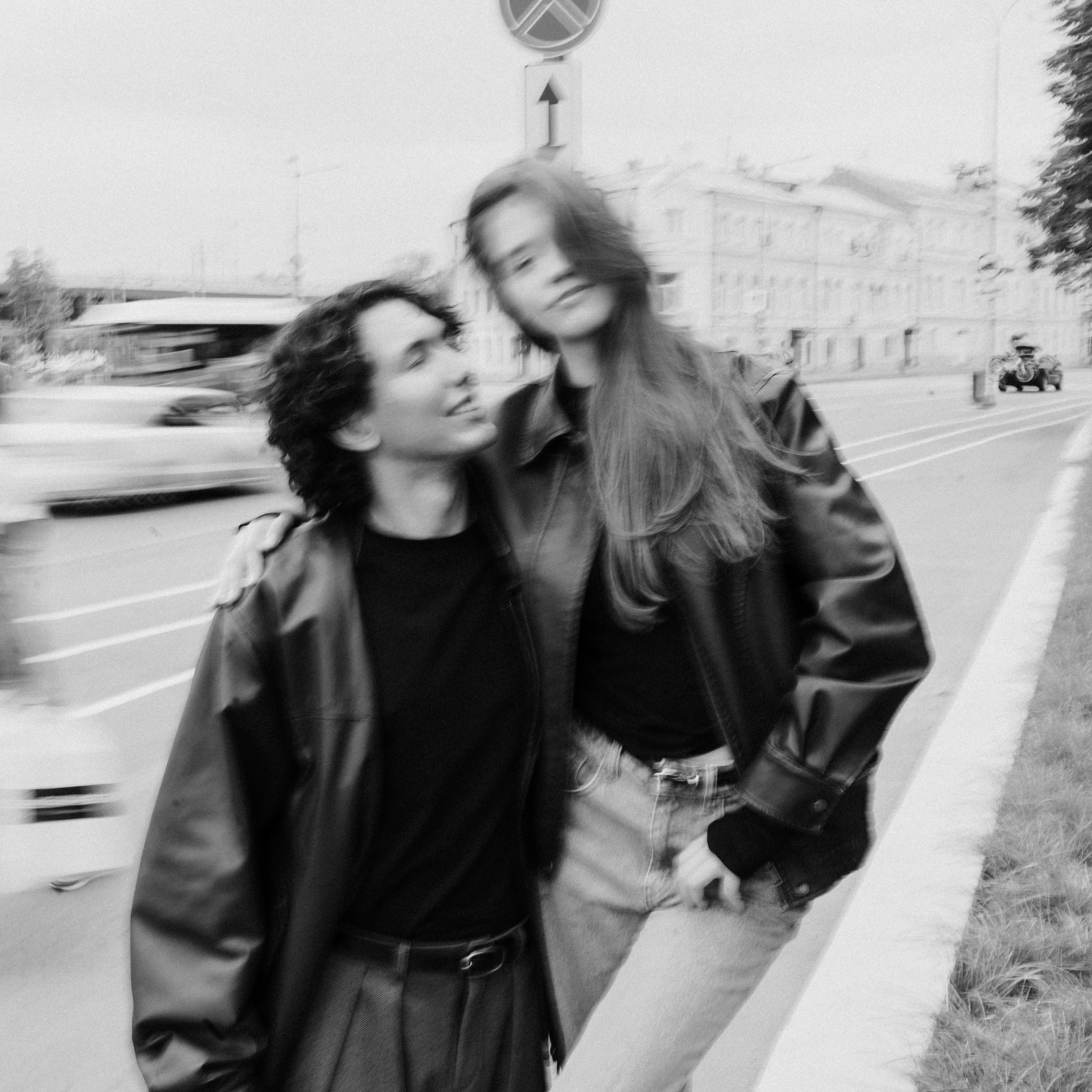 Я — Алёна и я фотографирую красиво (е)