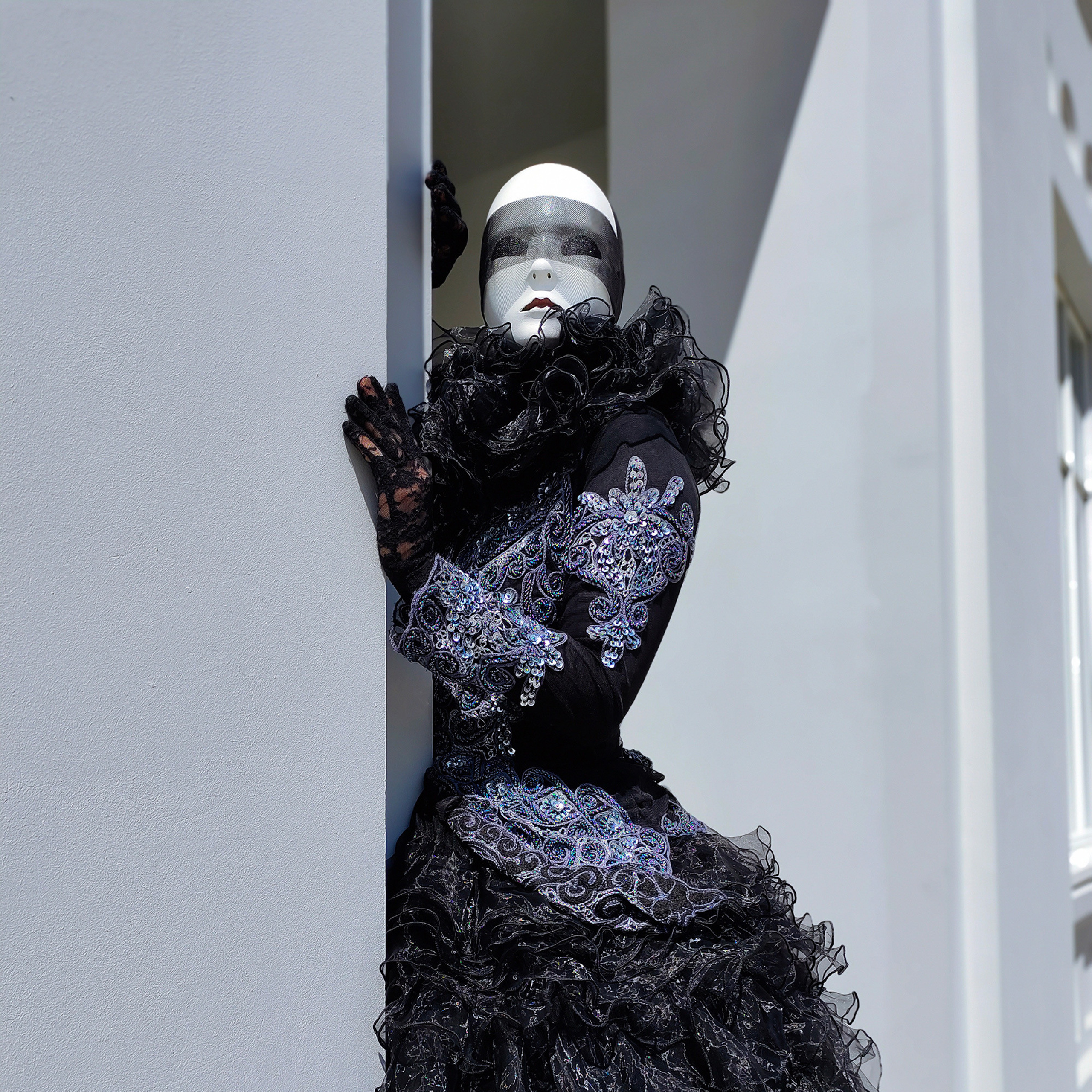 Блог. Фотографии, видео от Лисавлесу. Мимы и Ходулисты на встречу гостей. Москва