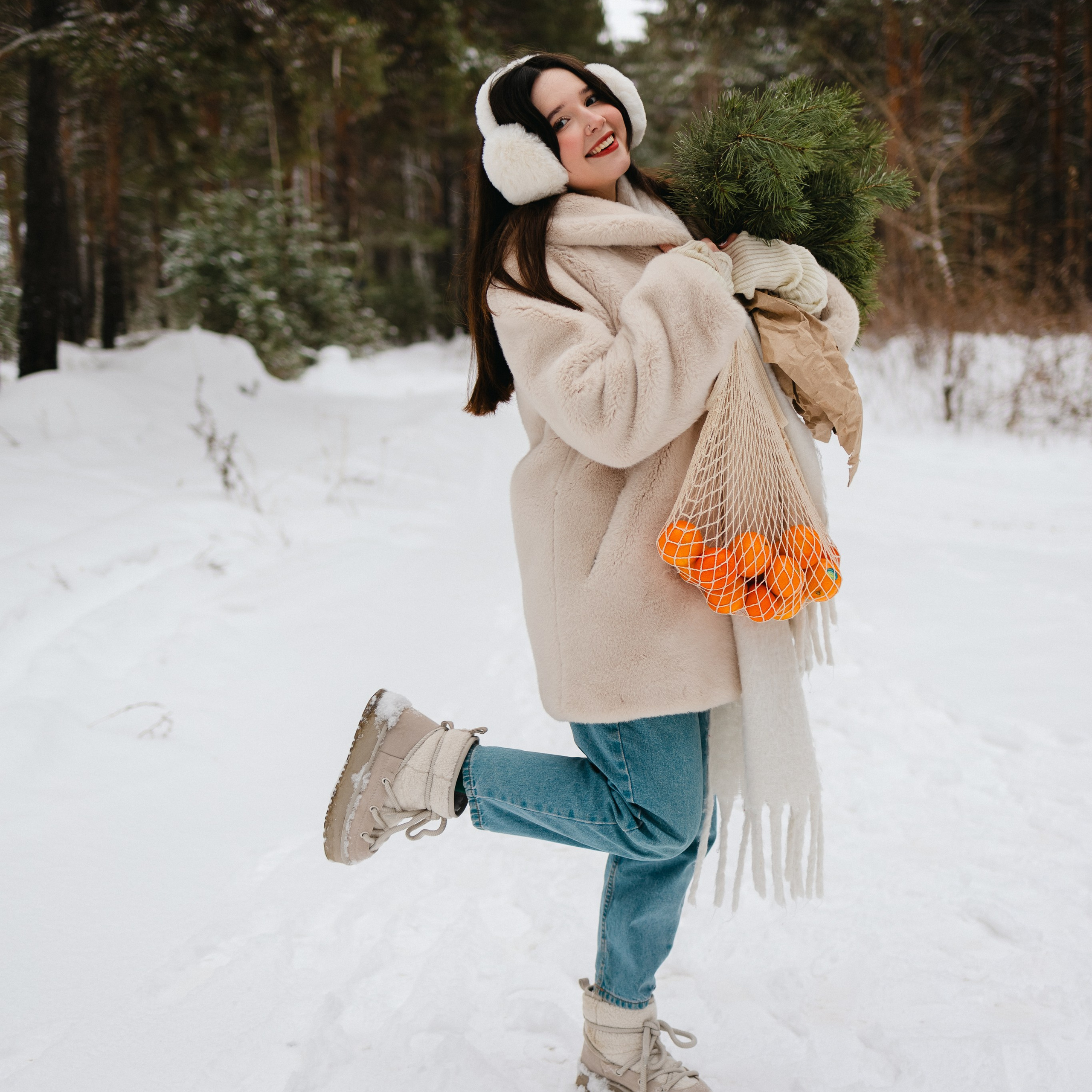 Зимняя фотопрогулка. Стефания. Семейный фотограф г. Тюмень