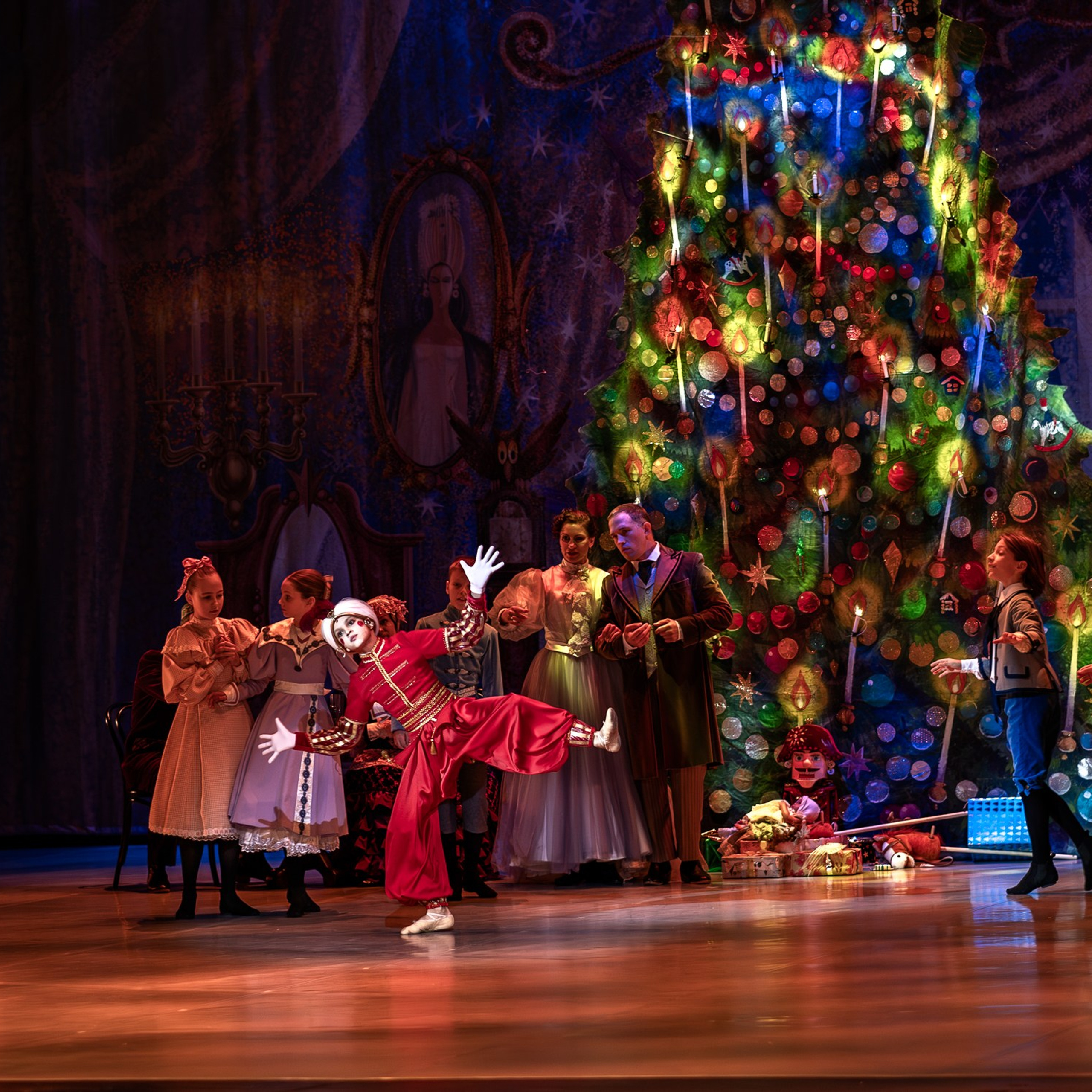 Репортаж для СГАХ в г. Севастополь, Щелкунчик, спектакль. Виктория Беник