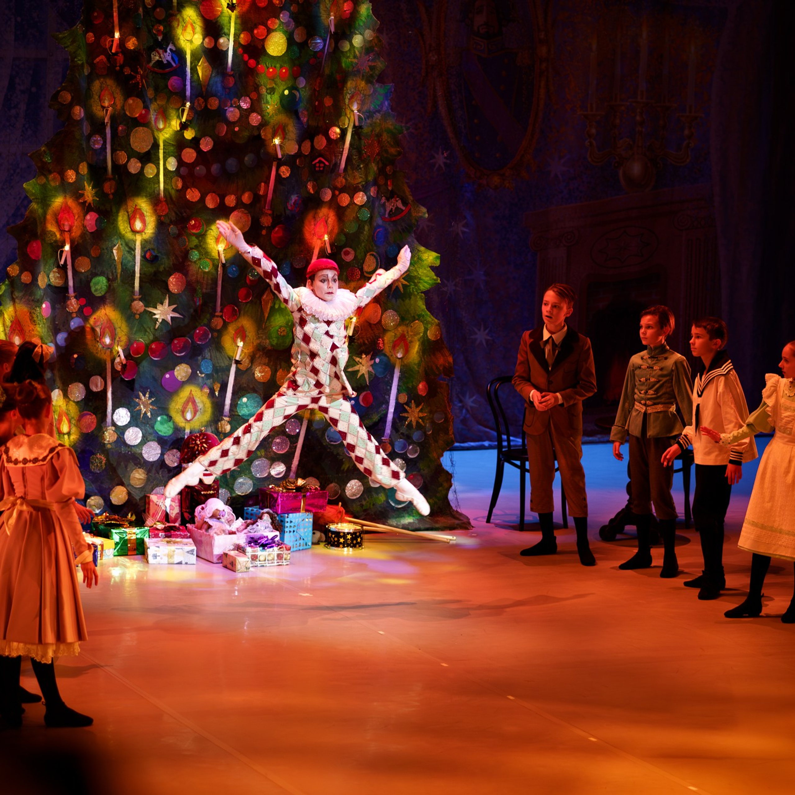 Репортаж для СГАХ в г. Севастополь, Щелкунчик, спектакль. Виктория Беник