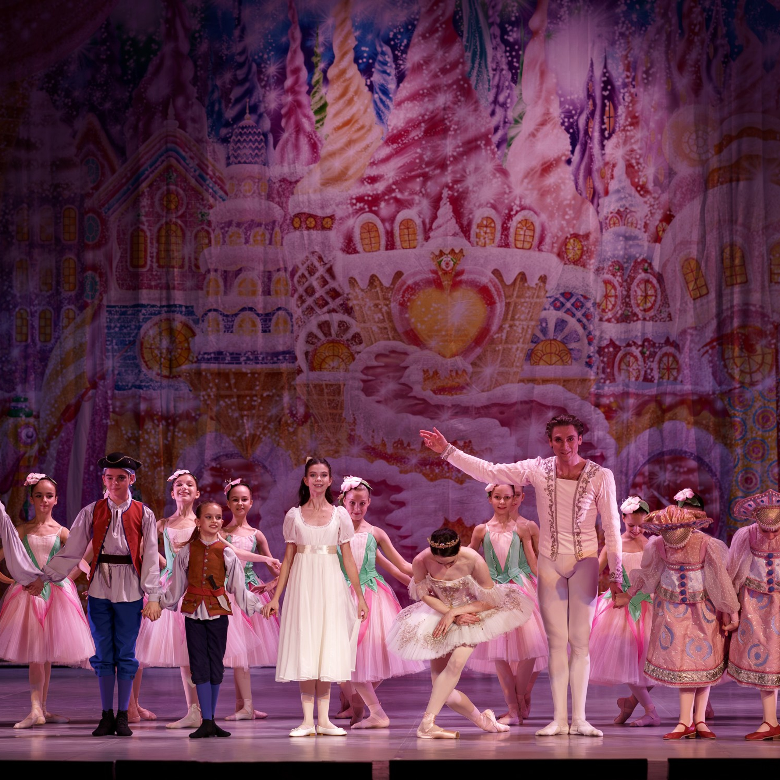 Репортаж для СГАХ в г. Севастополь, Щелкунчик, спектакль. Виктория Беник