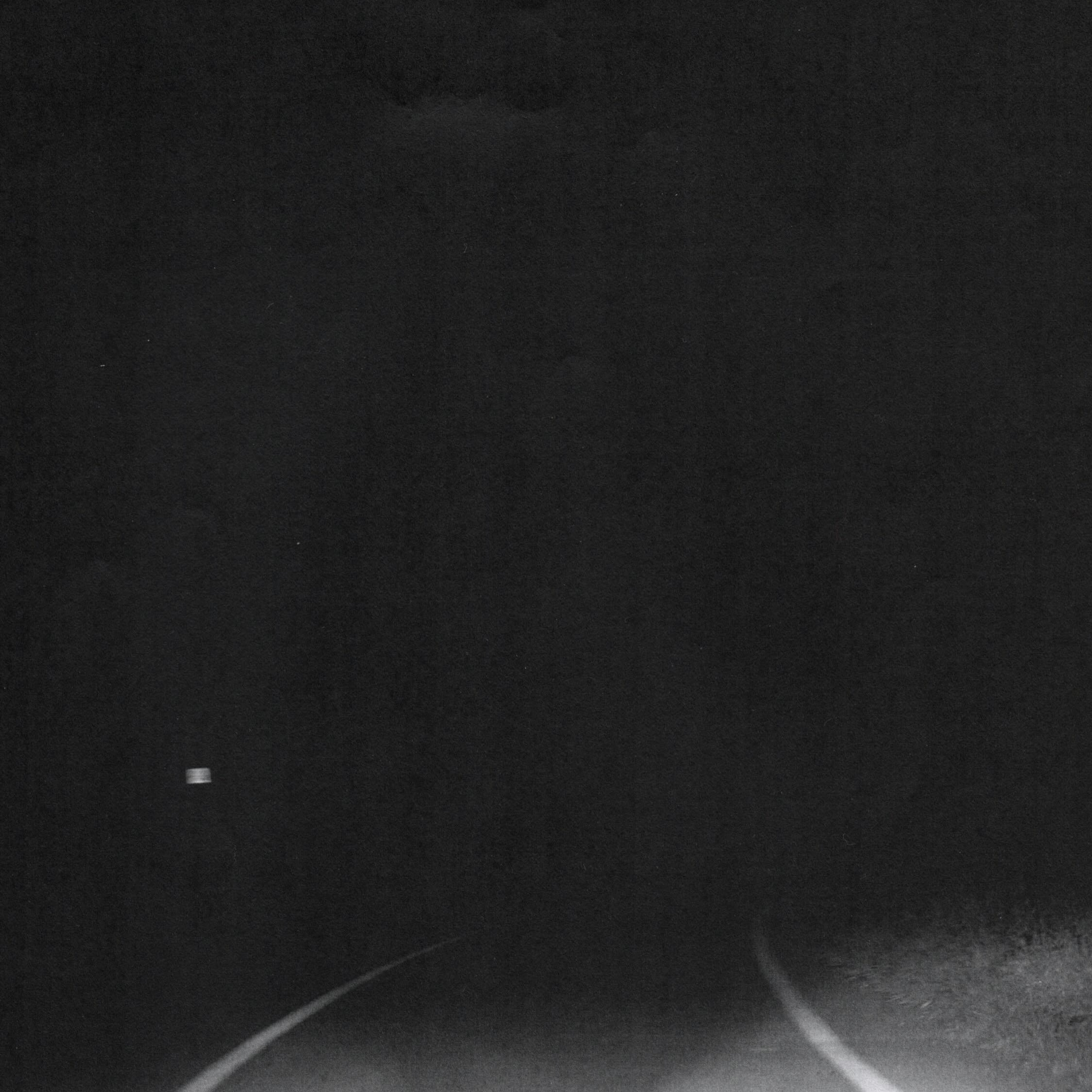 Фотокнига Христины Ташевой: Far Away From Home: The Voices, the Body and the Periphery. Самоорганизация Низина