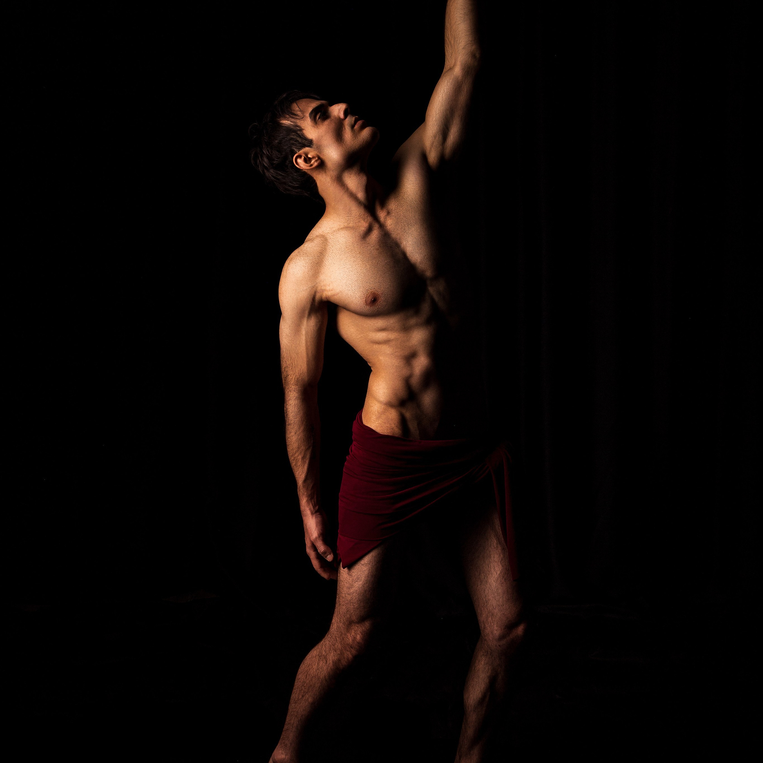 Заказать фотосессию в студии в Екатеринбурге | Мужская фотосессия. Репортажный фотограф Екатеринбург | Яркий, качественный репортаж | Концерты, клубы, репортаж, праздники, корпоративы