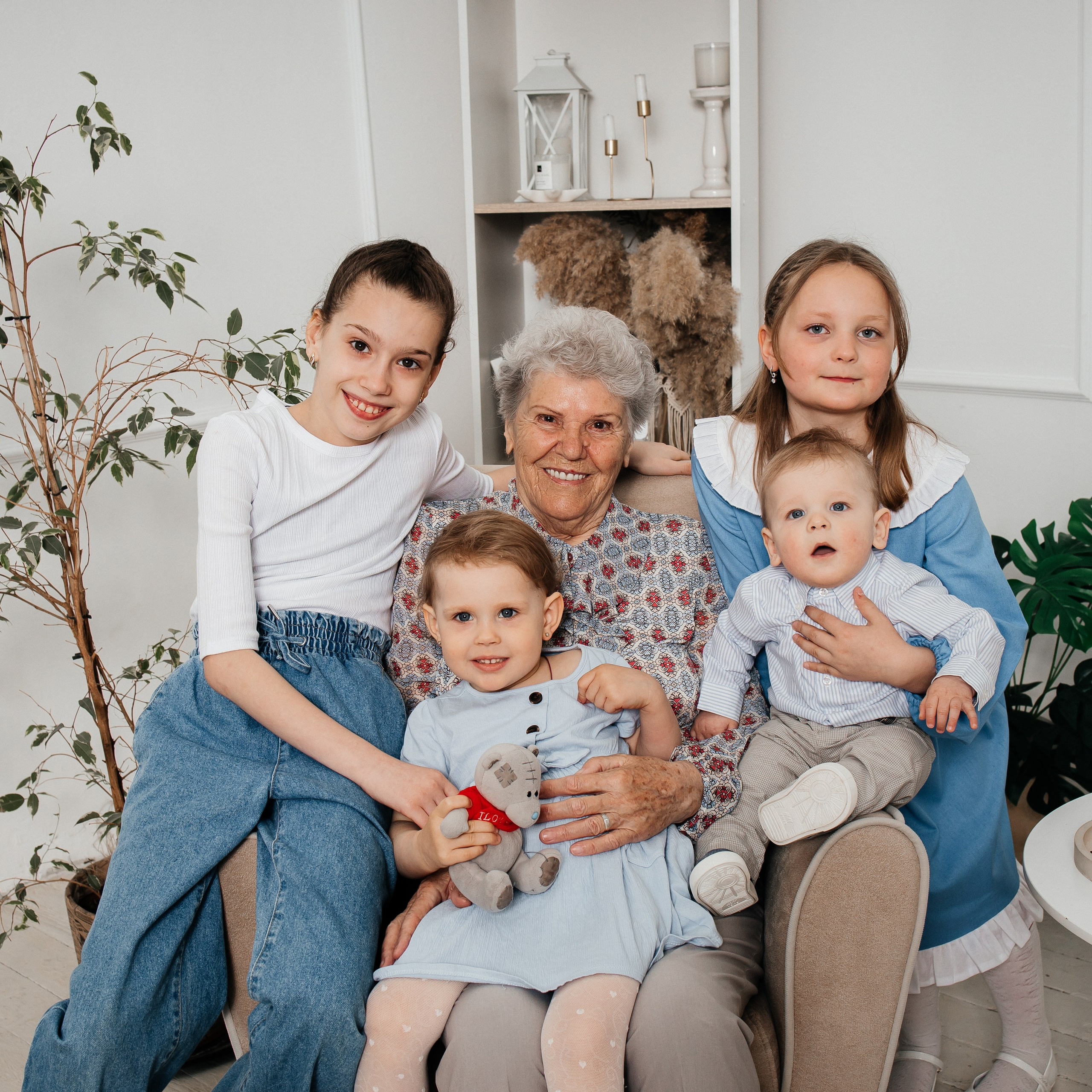 Семья Марии и Валерии