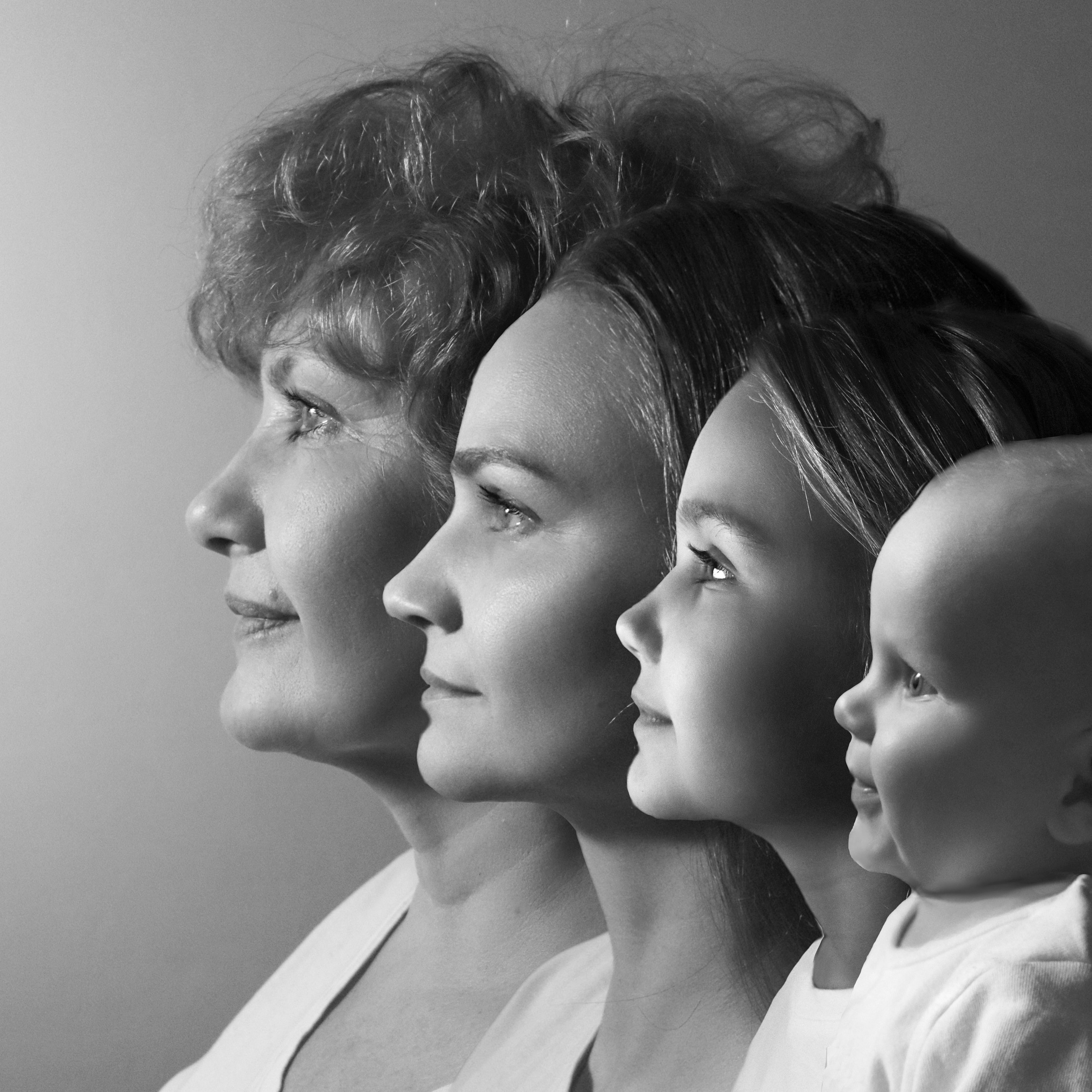 семейный портрет, портрет на холсте Барнаул, подарок Барнаул, идеи подарков Барнаул, идеи подарков на годовщину Барнаул, идеи подарков на день рождения Барнаул, портрет семьи в профиль Барнаул