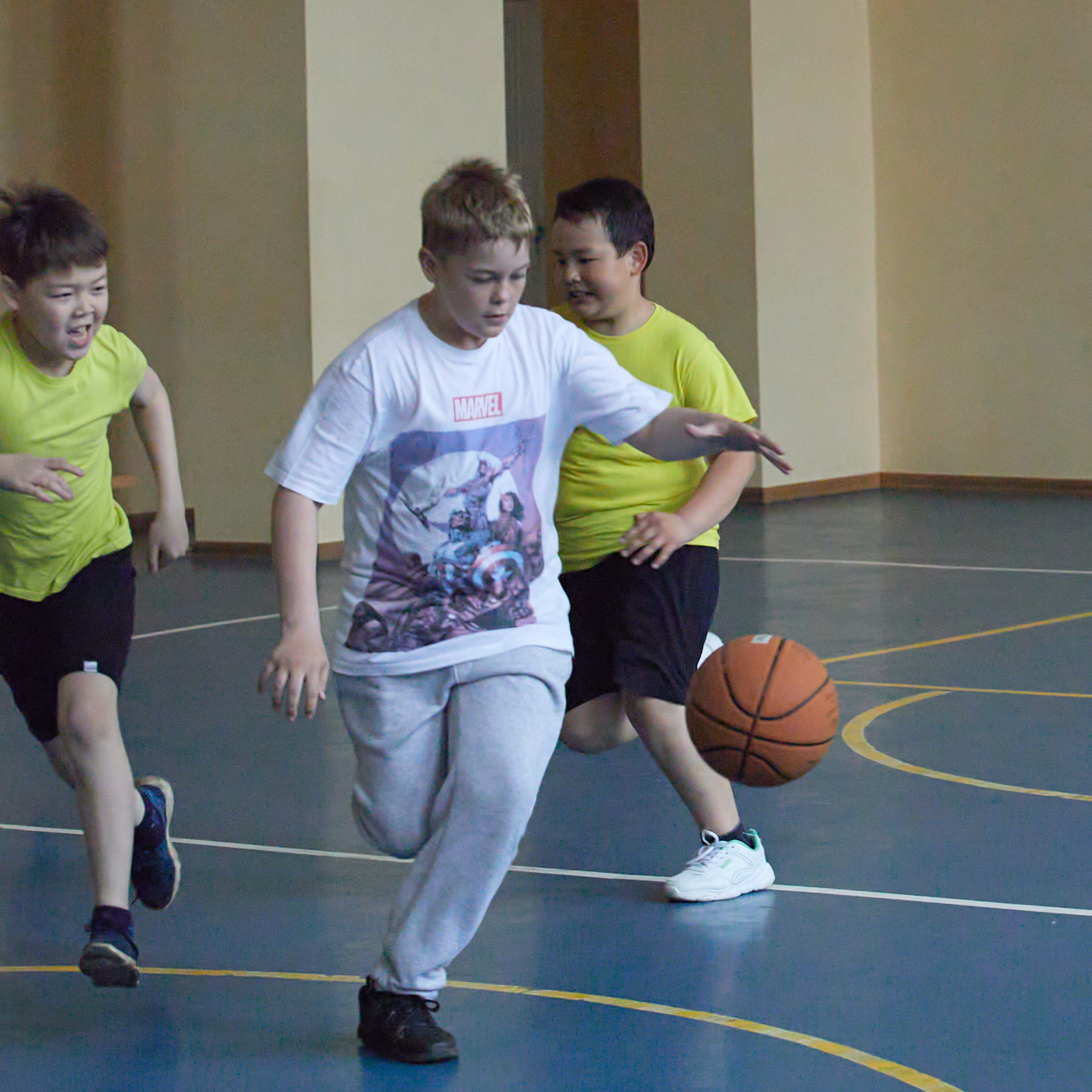 Съемка выпускного 4 класс. Предметный и контентный фотограф в Москве Курочкина Оксана