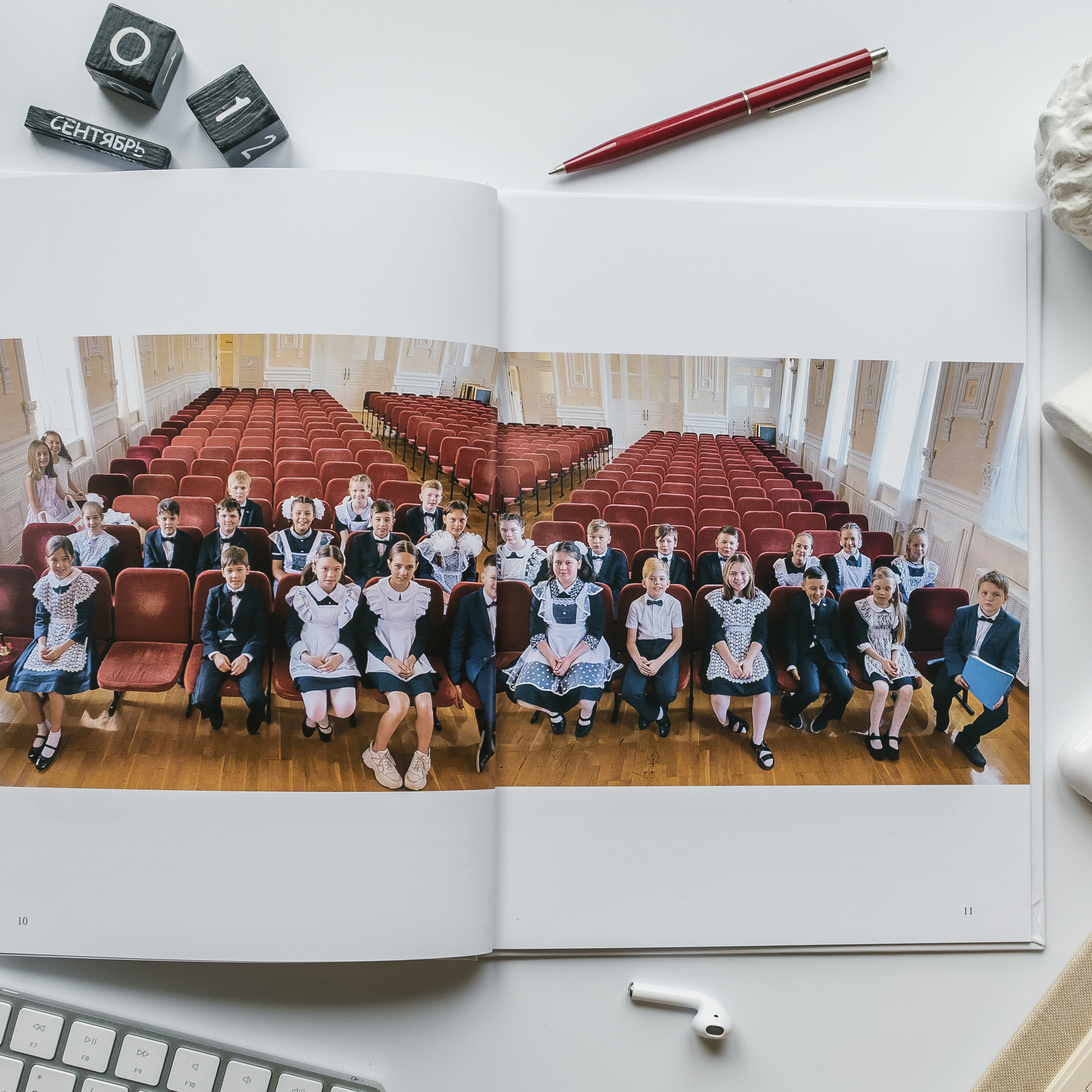 Стандарт «Белый». Выпускные альбомы «Окейкнига»