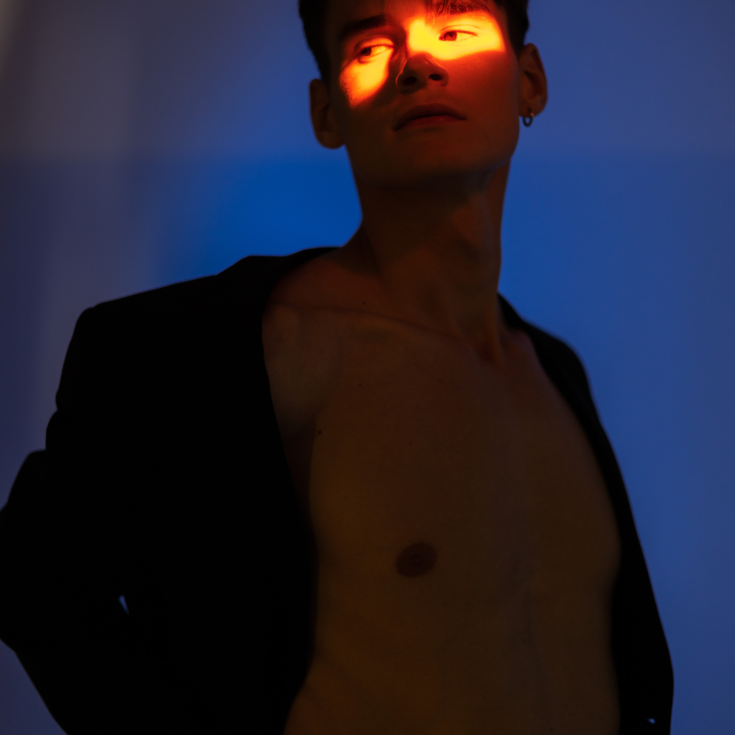 Андрей игра со светом