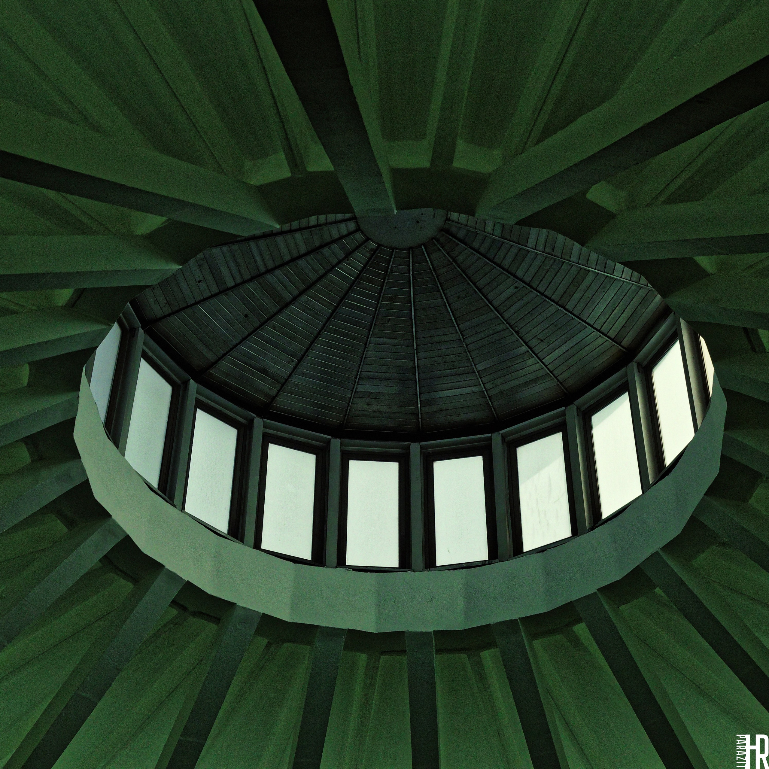 Bardo. Роман Ходырев — эзотериолог, художник, фотограф и музыкант. Санкт-Петербург, Рига