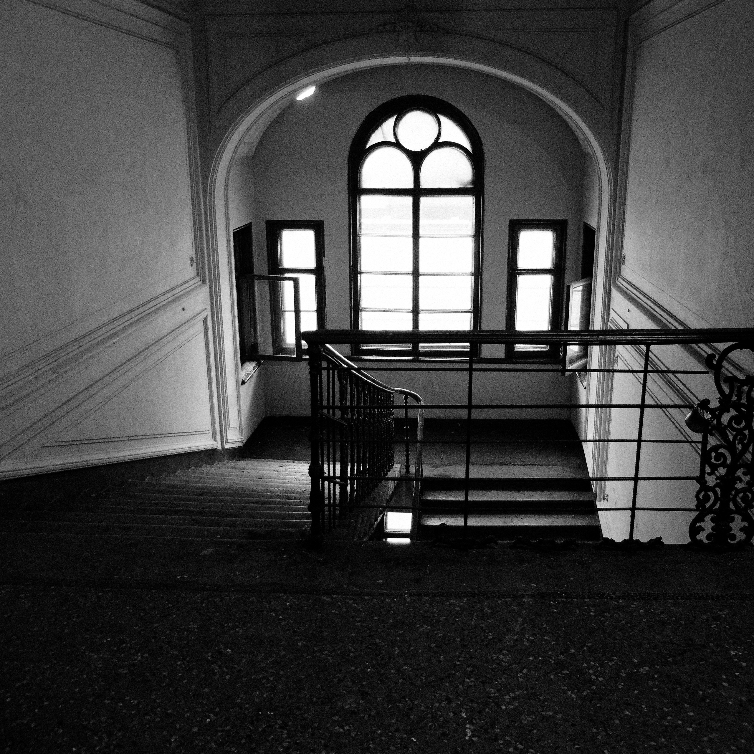 Bardo. Роман Ходырев — эзотериолог, художник, фотограф и музыкант. Санкт-Петербург, Рига