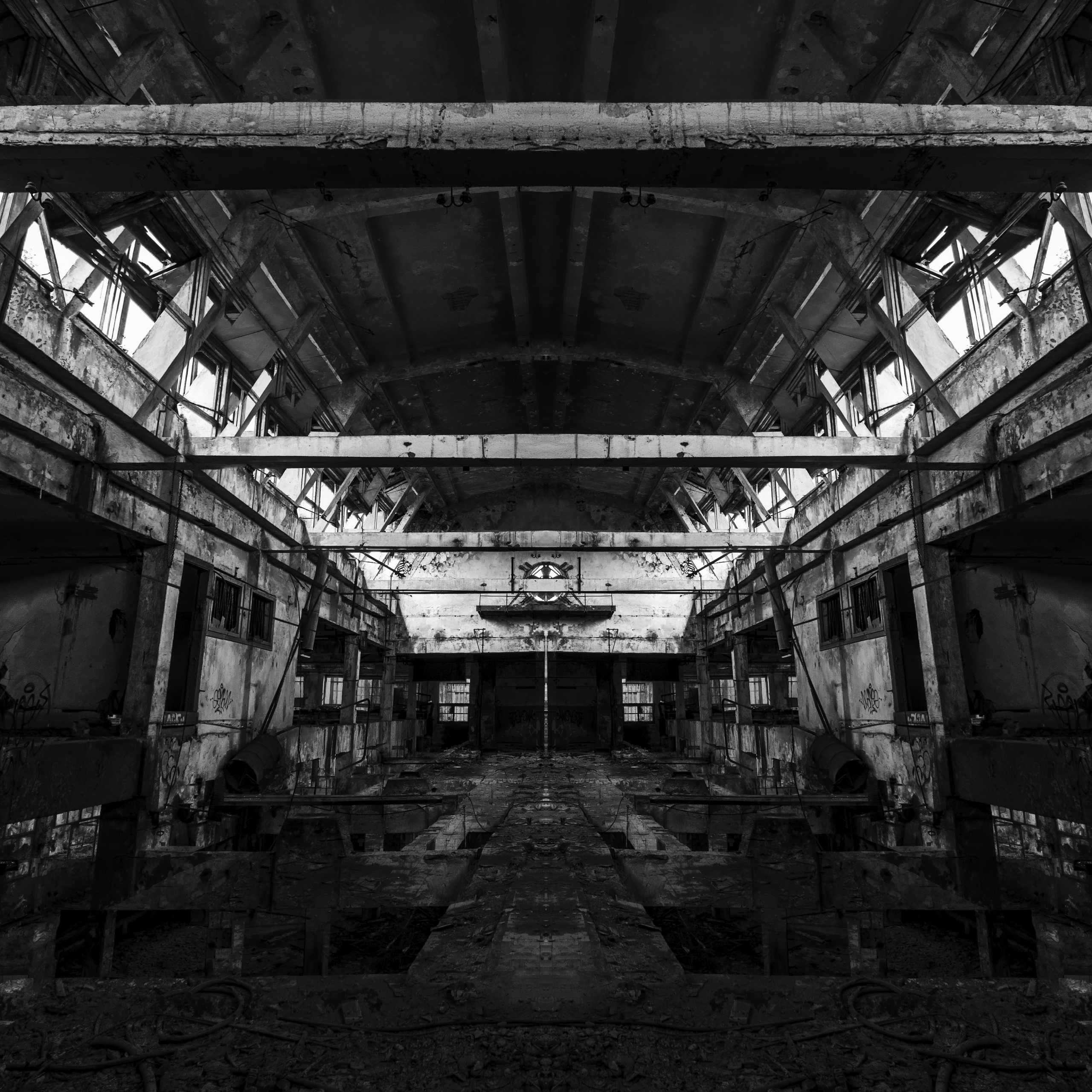 Bardo. Роман Ходырев — эзотериолог, художник, фотограф и музыкант. Санкт-Петербург, Рига