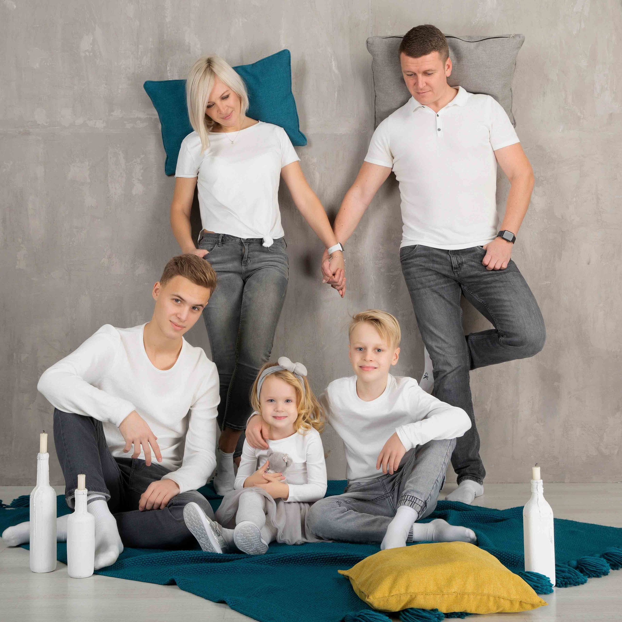Фототерапия. Фотостудия Алматы. Семейная и детская фотостудия Family studio.Фотограф Алматы