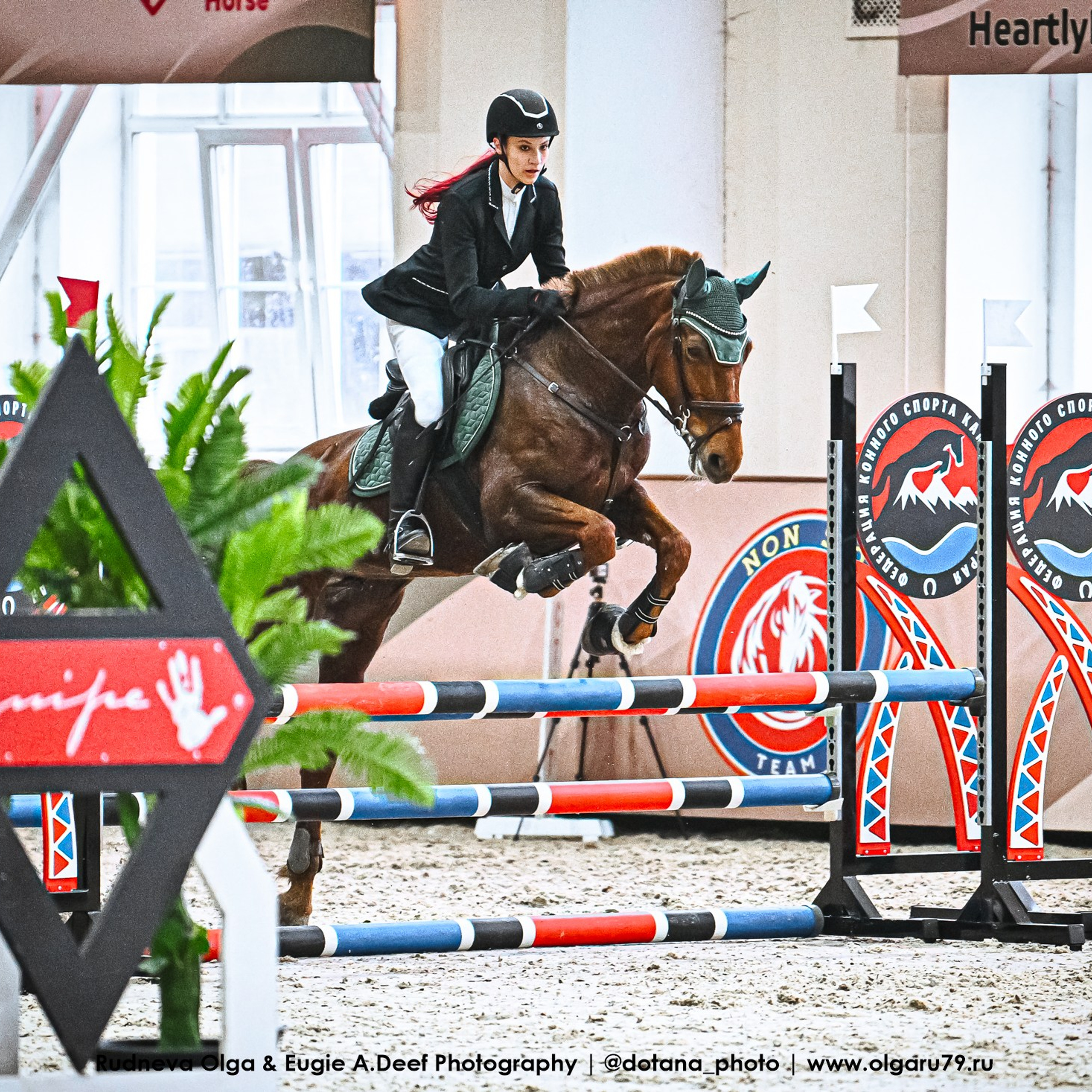 2026-04-10_12 КСК «ВИВАТ, РОССИЯ!» — конкур, ВСЕРОСИЙСКИЕ И РЕГИОНАЛЬНЫЕ. ТУРНИРНАЯ КОННАЯ ФОТОГРАФИЯ, Руднева Ольга и Евгений Адеев