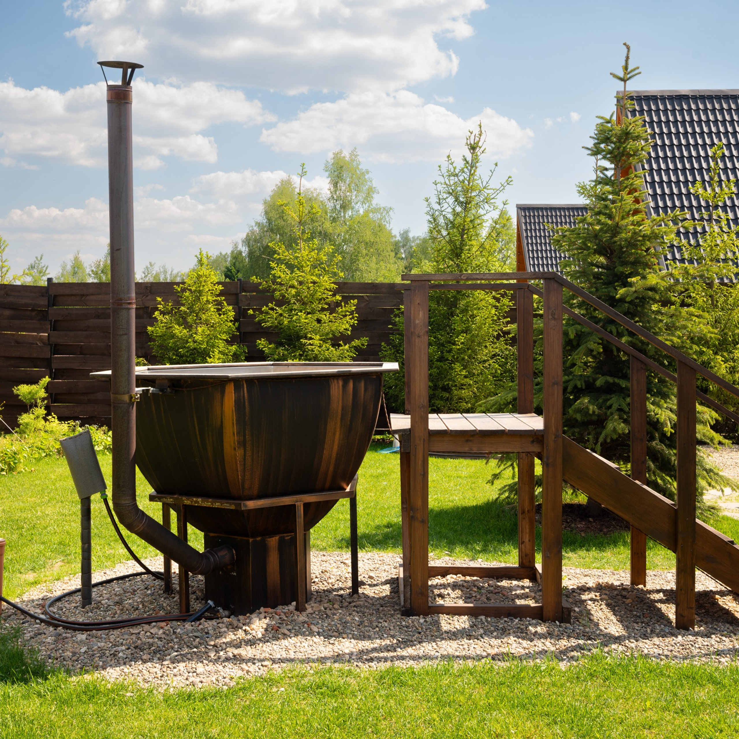 Треугольный коттедж на 6 человек с чаном и баней — Афрейм в подмосковье в аренду