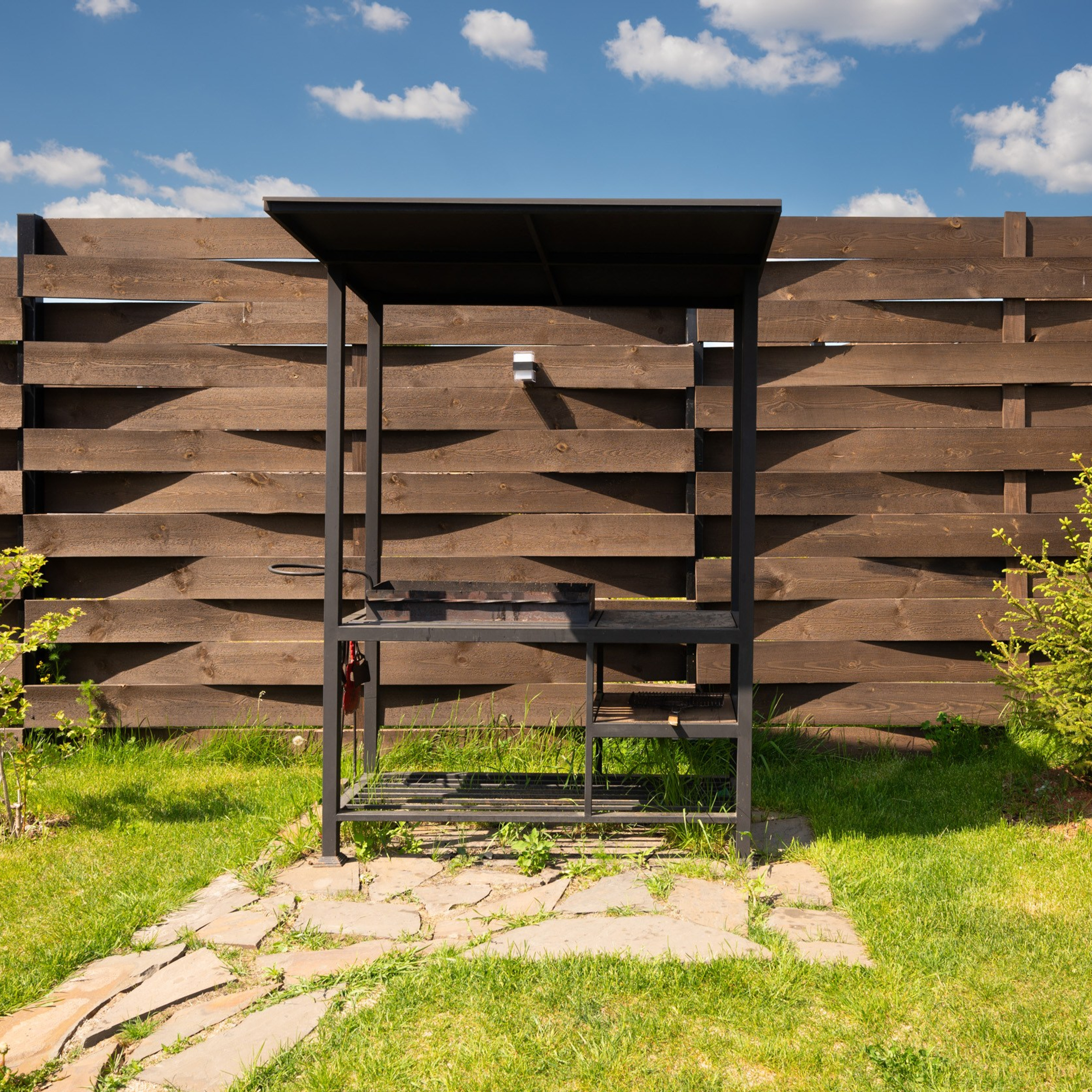 Треугольный коттедж на 6 человек с чаном и баней — Афрейм в подмосковье в аренду