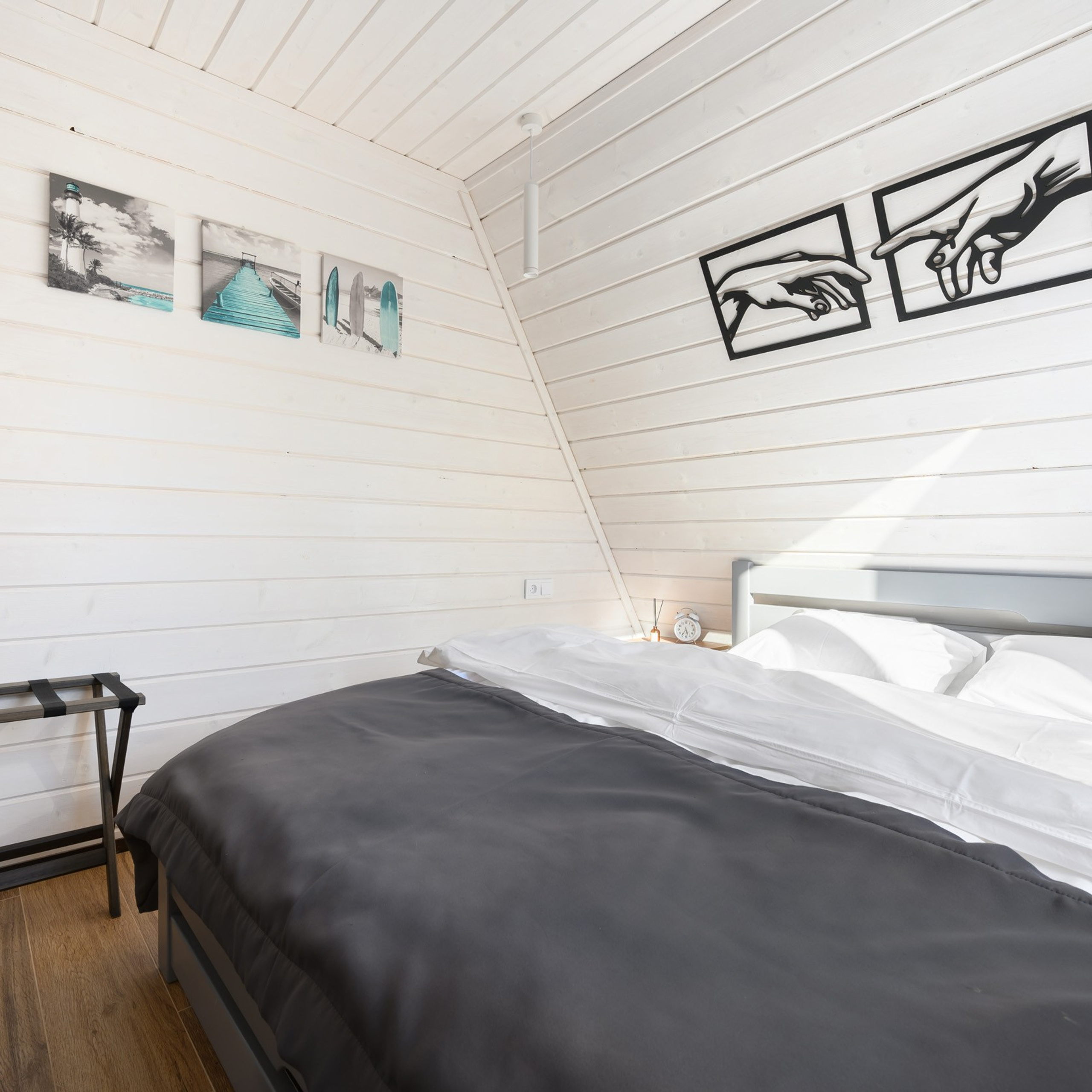 Треугольный коттедж на 6 человек с чаном и баней — Афрейм в подмосковье в аренду