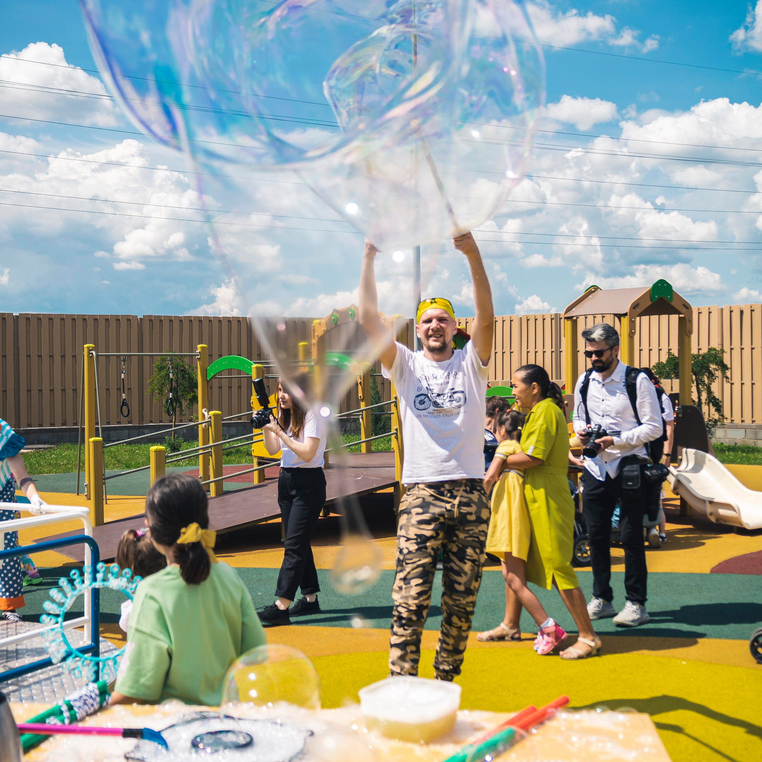 Фотосессия с мыльными пузырями. Фотограф Каримов Виктор