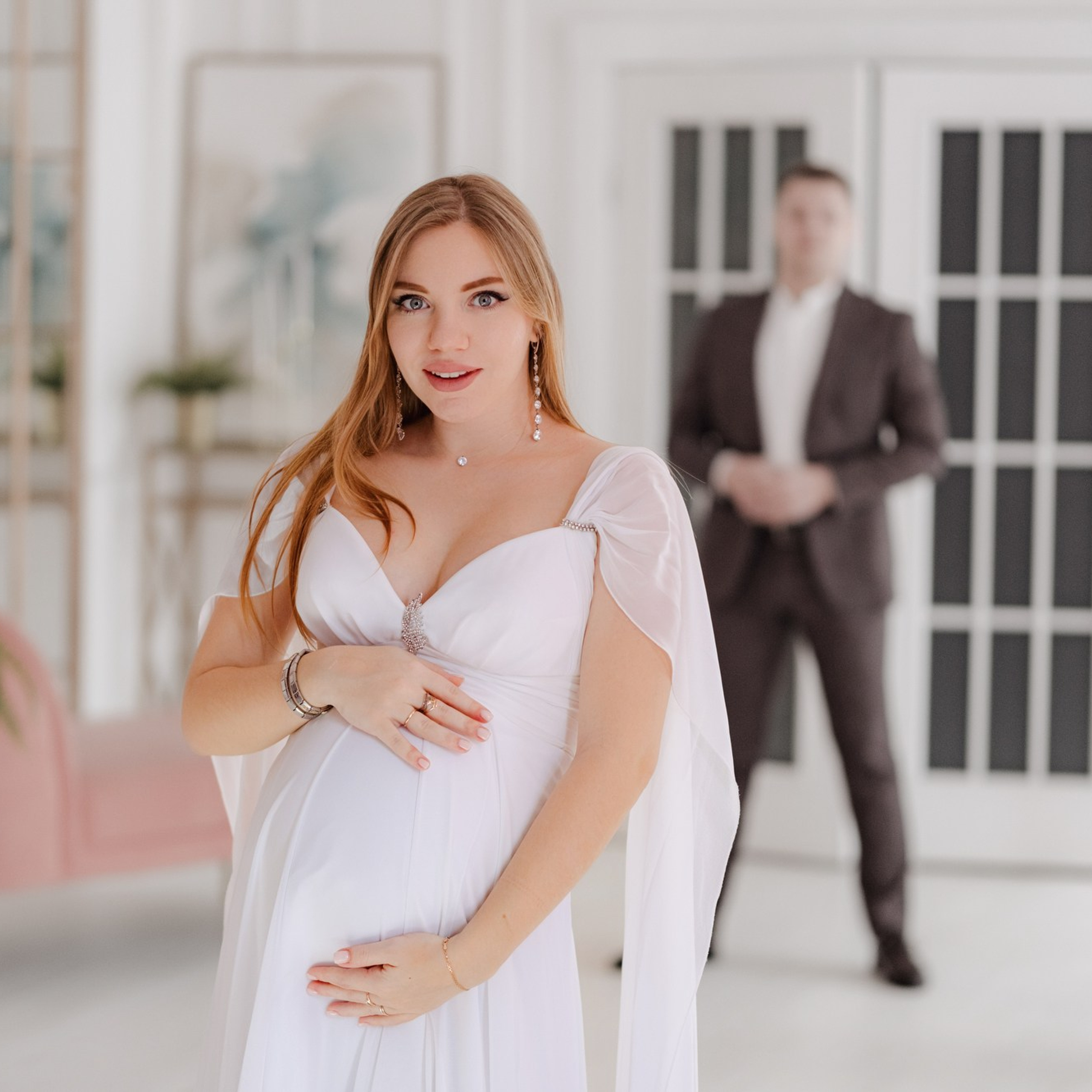 Беременная фотосессия в студии Краснодара. Фотограф в Сочи Краснодар Москва Руслан Поляков