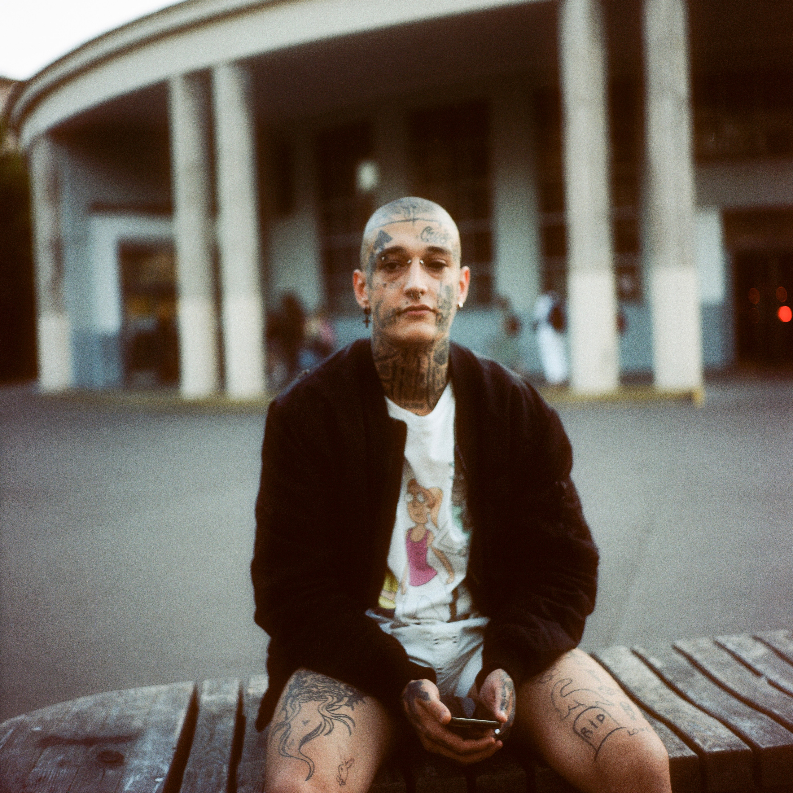 Русский проспект. Not an artist, but photographer. Ivan birdman