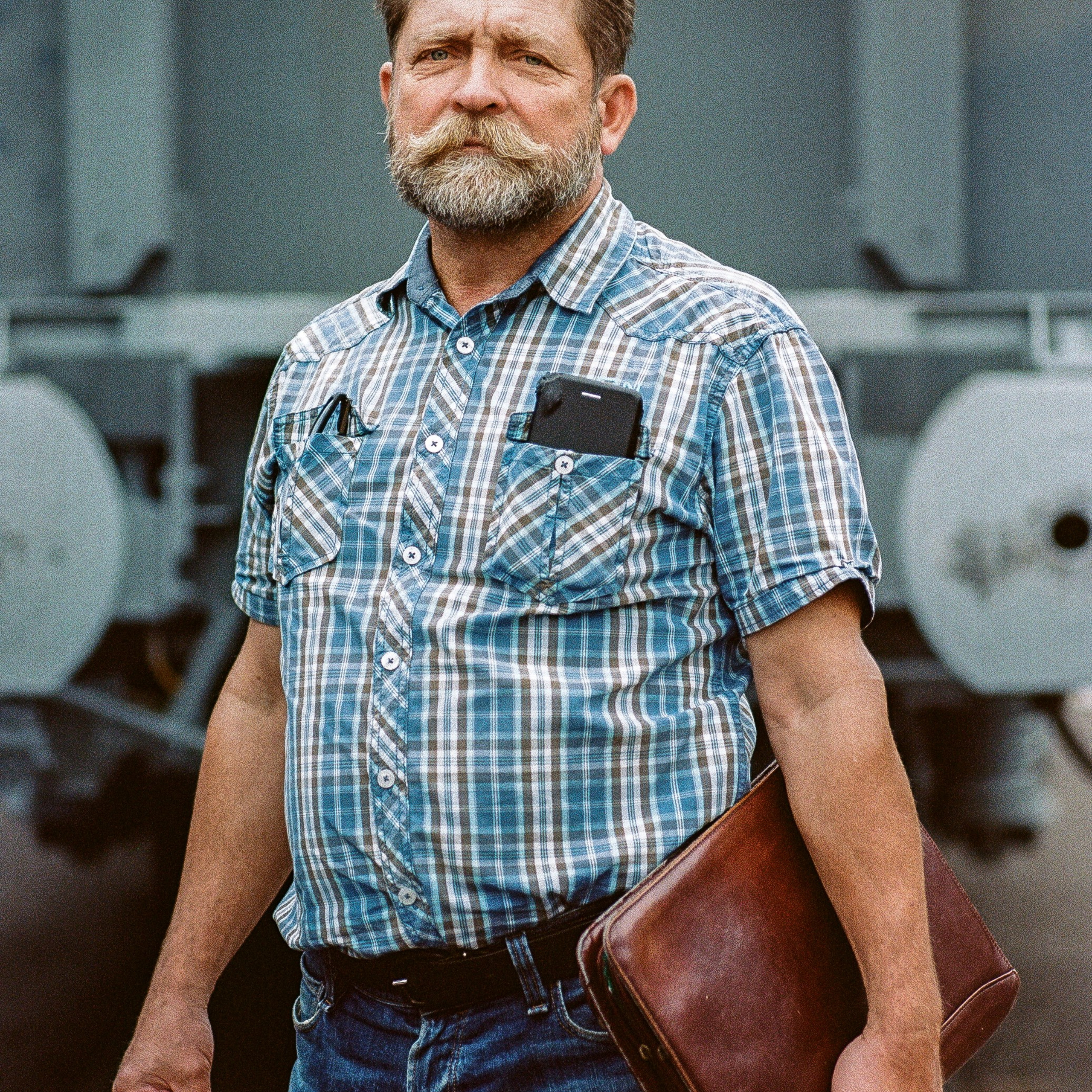 Русский проспект. Not an artist, but photographer. Ivan birdman