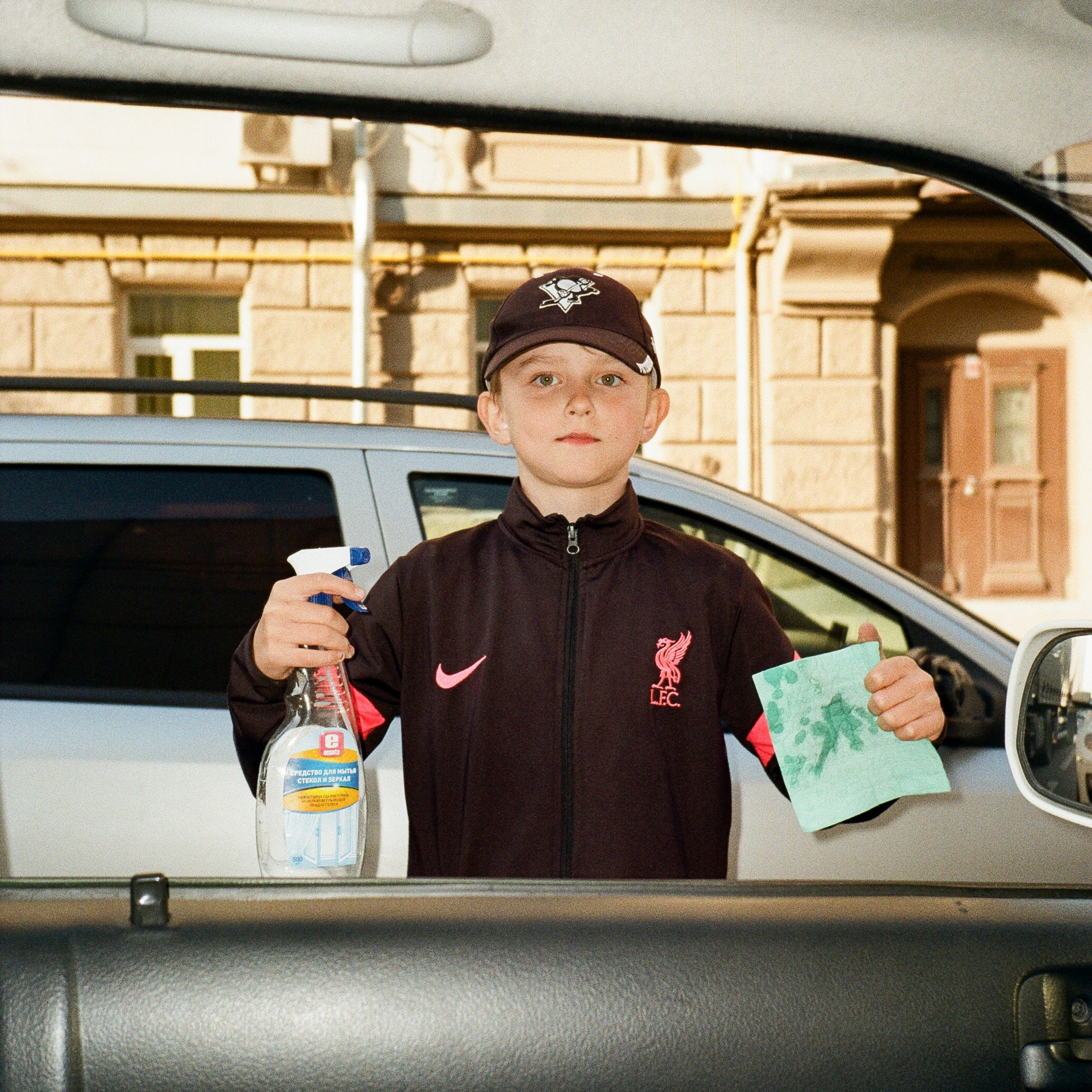 Русский проспект. Not an artist, but photographer. Ivan birdman
