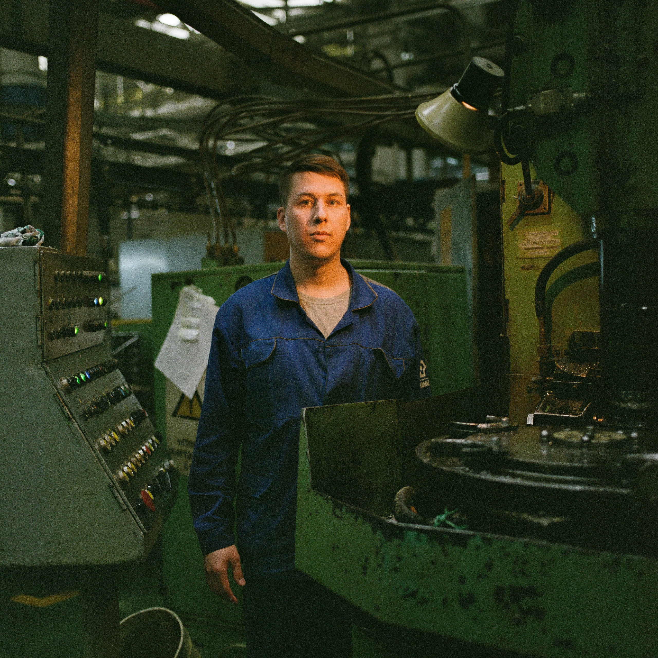 Русский проспект. Not an artist, but photographer. Ivan birdman