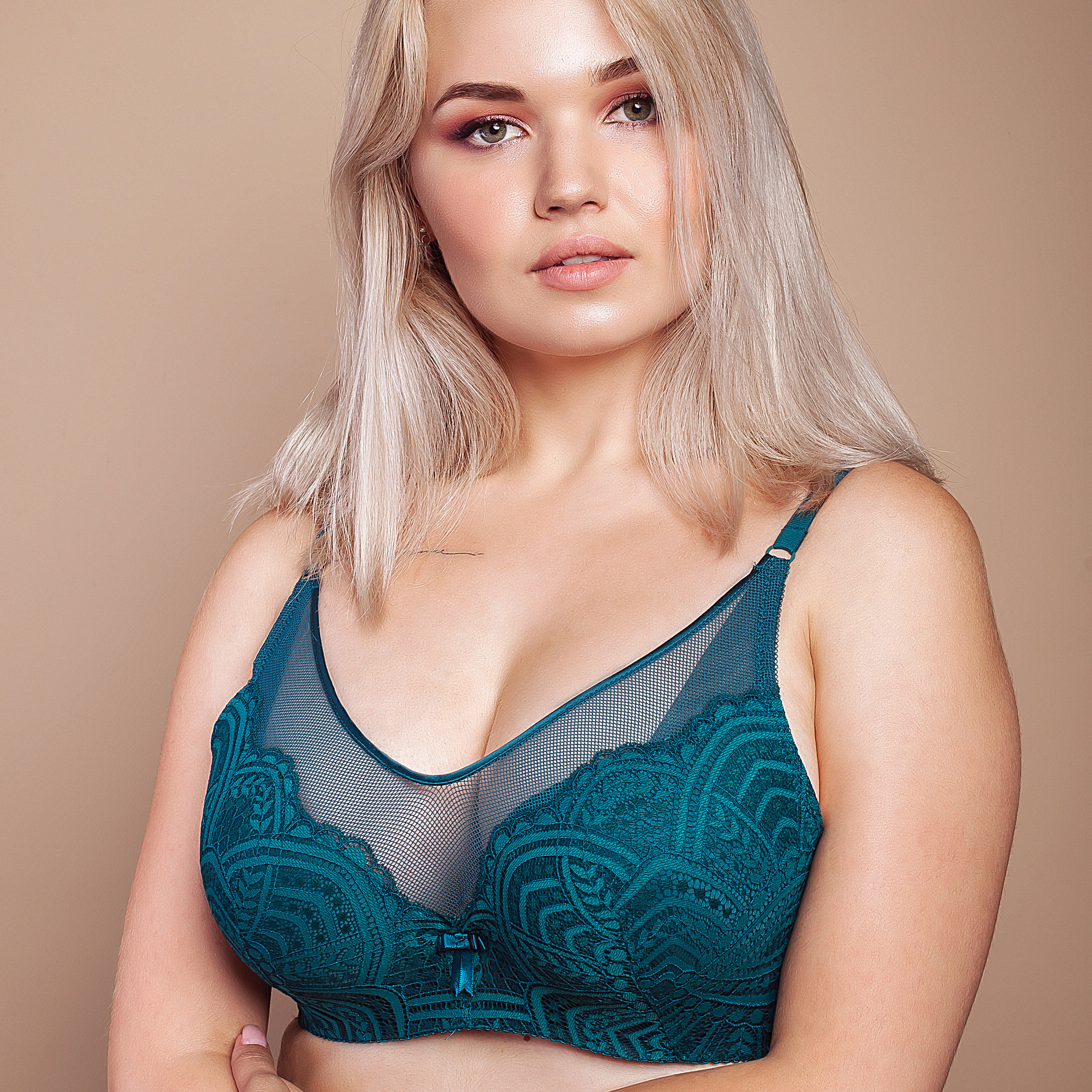 Отзывы о съемках для маркетплейсов и портретных фотосессиях