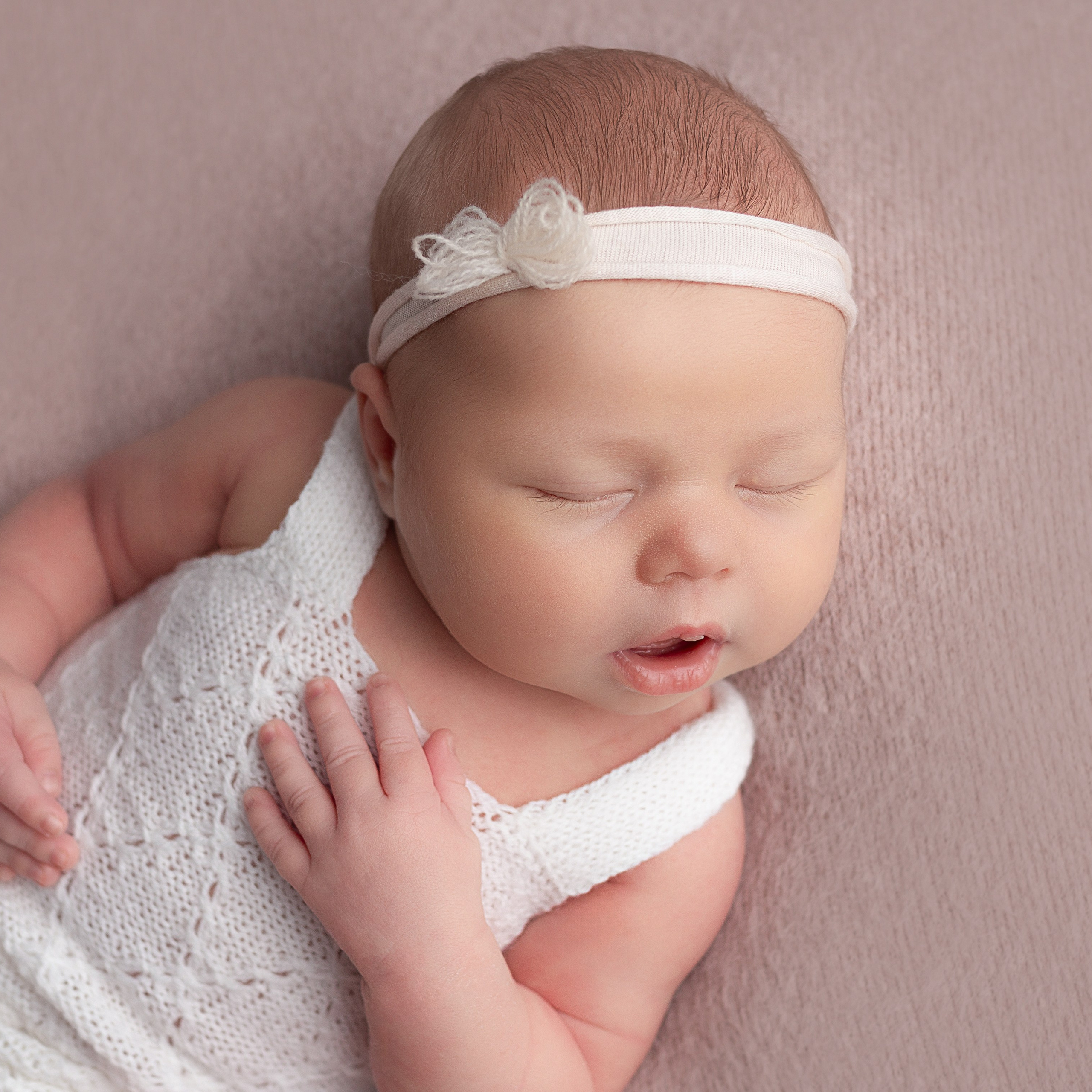 Фотограф новорождённых в Перми и Култаево Анна Сажина