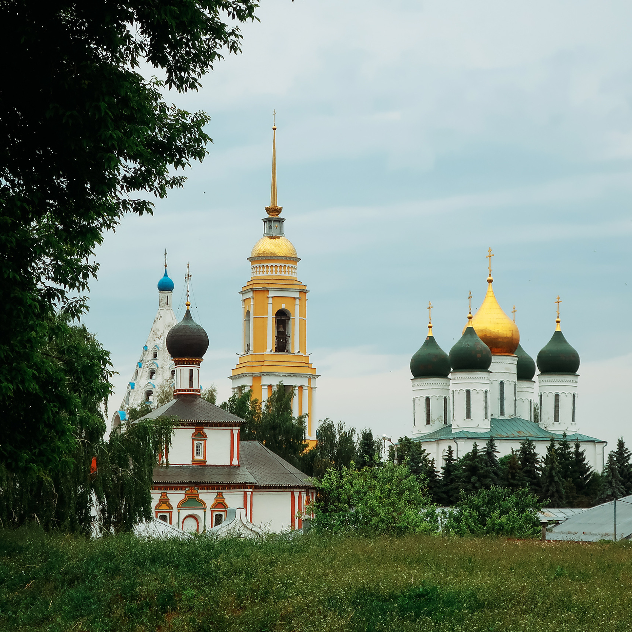 Фотопрогулки. Проект «Фотокладовка»: блог уличной фотографии в формате street photo