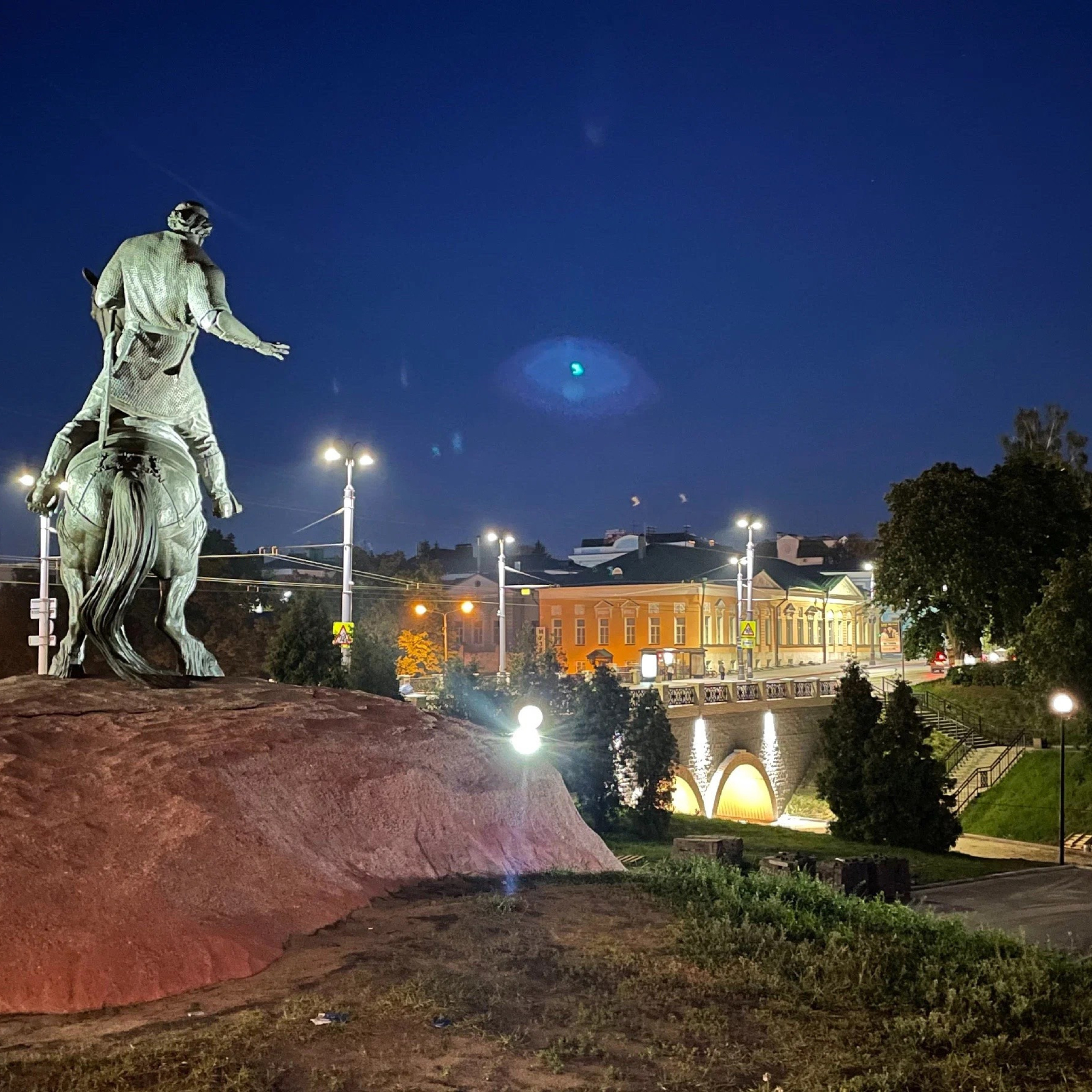 Фотопрогулки. Проект «Фотокладовка»: блог уличной фотографии в формате street photo