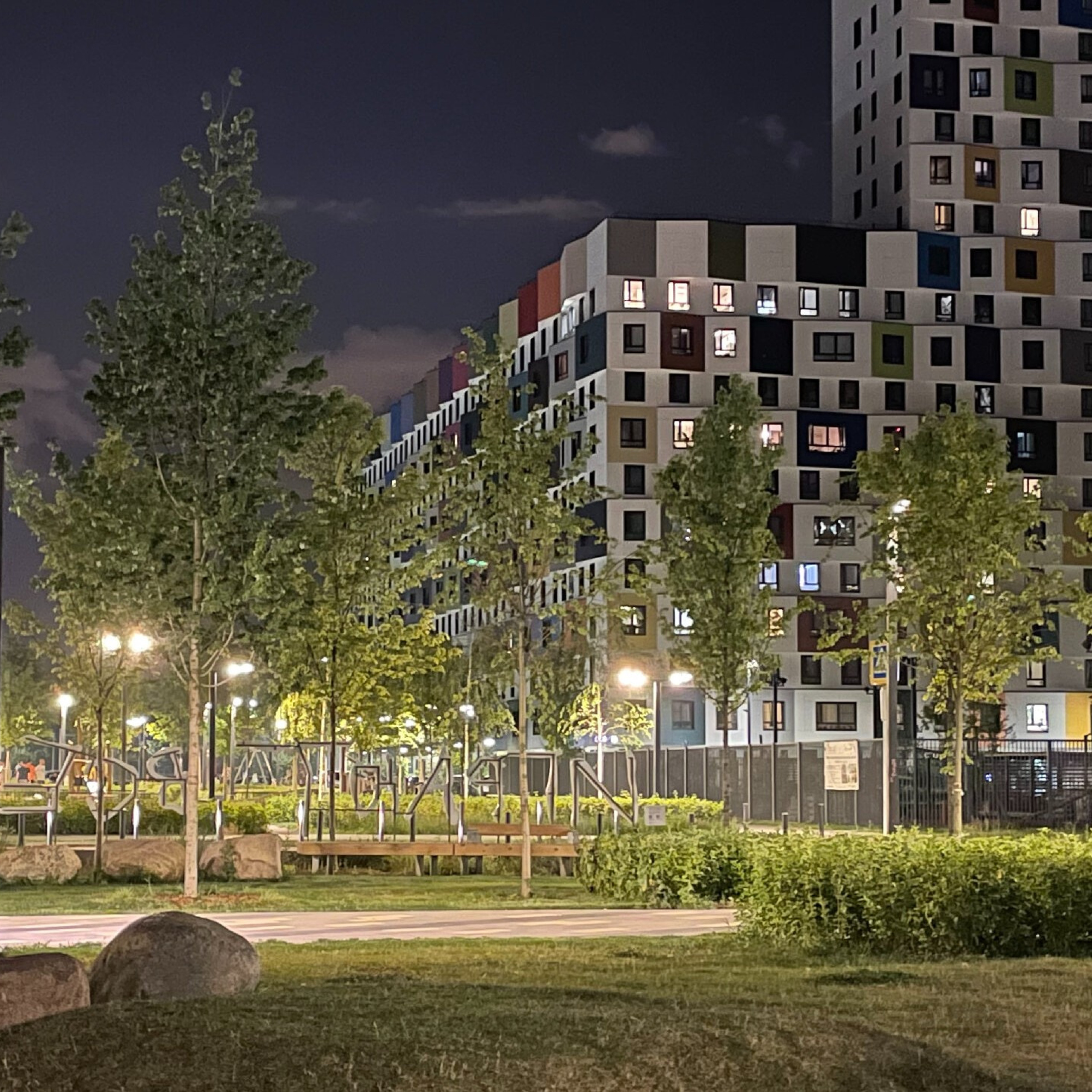 Фотопрогулки. Проект «Фотокладовка»: блог уличной фотографии в формате street photo