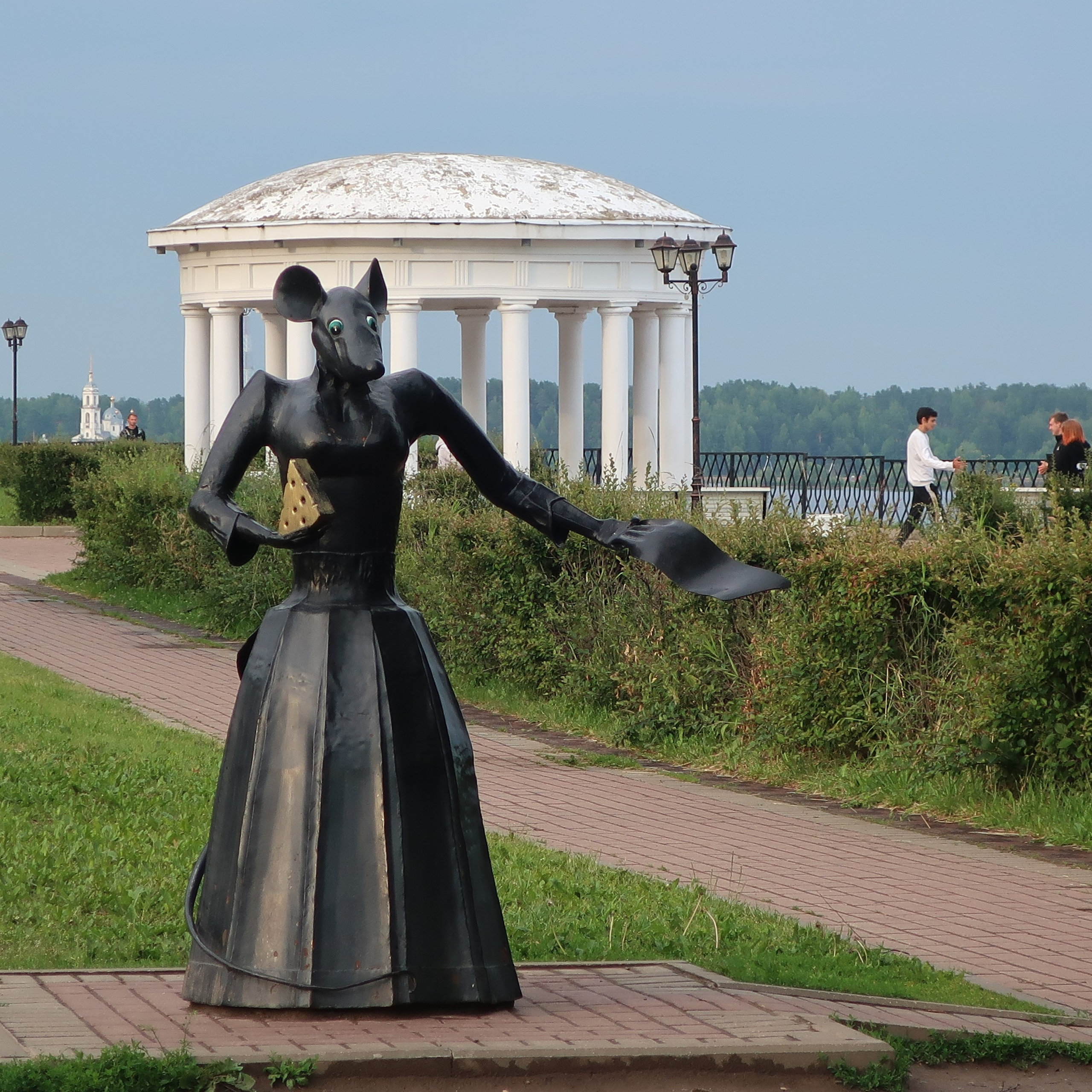 Фотопрогулки. Проект «Фотокладовка»: блог уличной фотографии в формате street photo