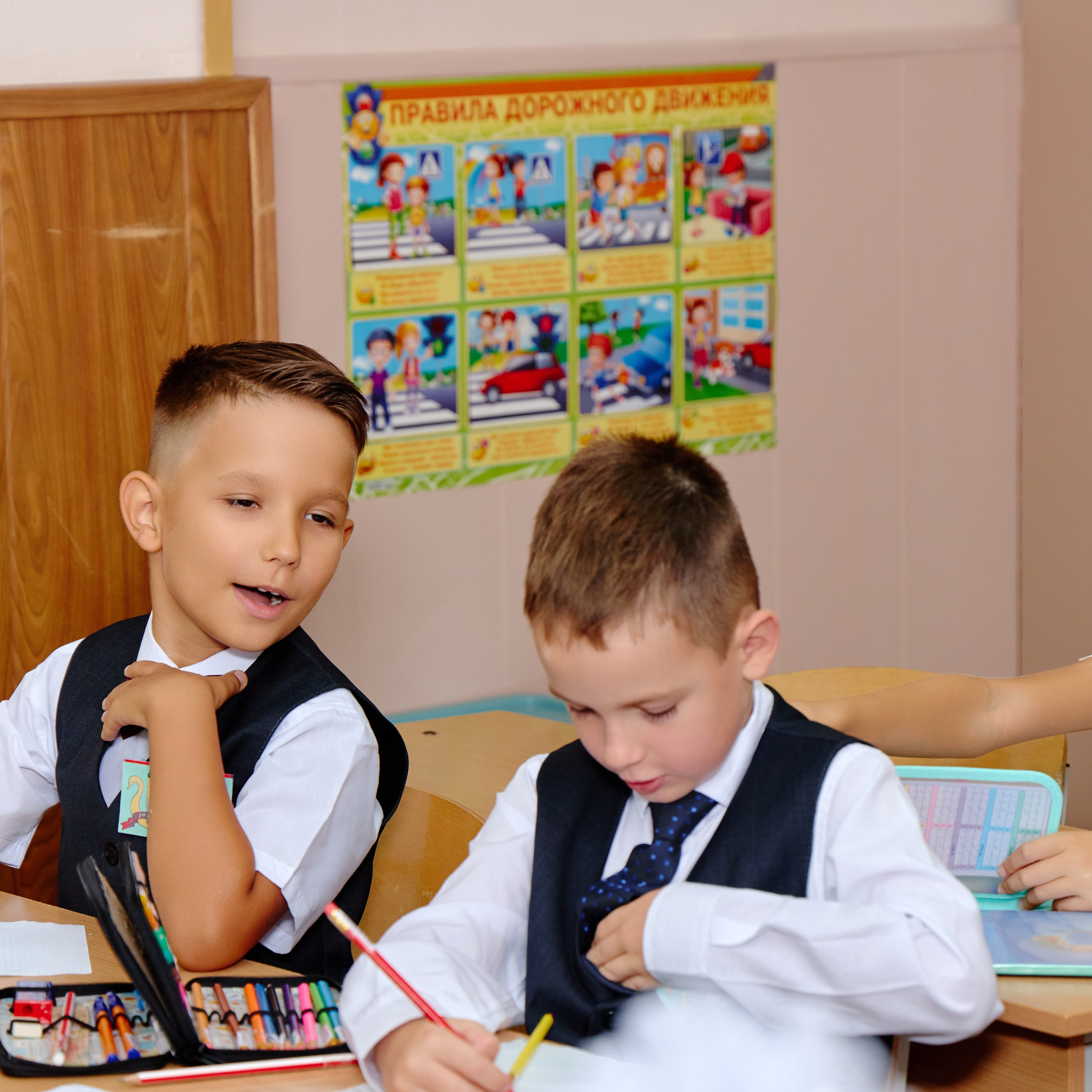 Альбом для 1 класса (персональный). Фотограф Выпускные альбомы Таганрог Сергей Коробченко