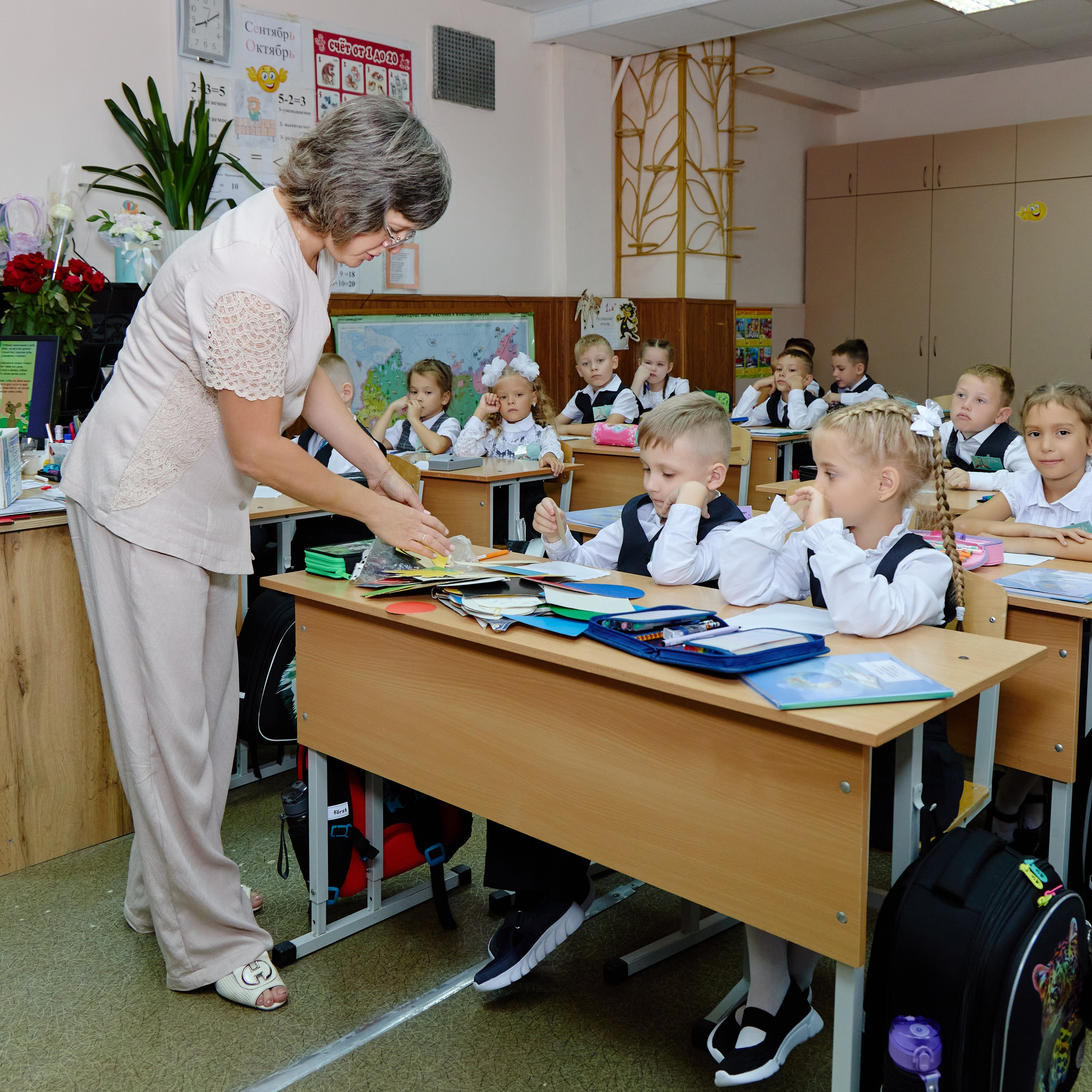 Альбом для 1 класса (персональный). Фотограф Выпускные альбомы Таганрог Сергей Коробченко