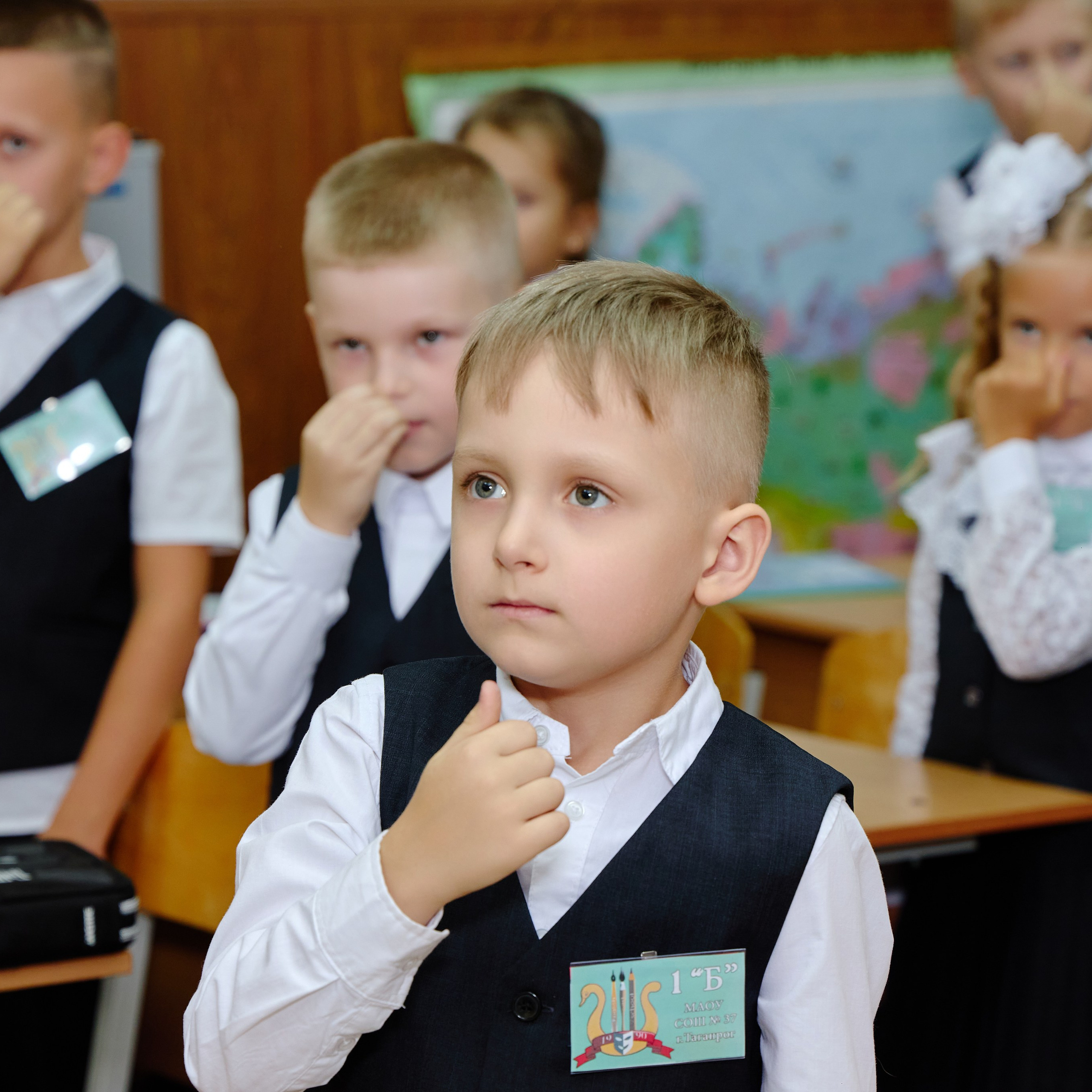 Альбом для 1 класса (персональный). Фотограф Выпускные альбомы Таганрог Сергей Коробченко