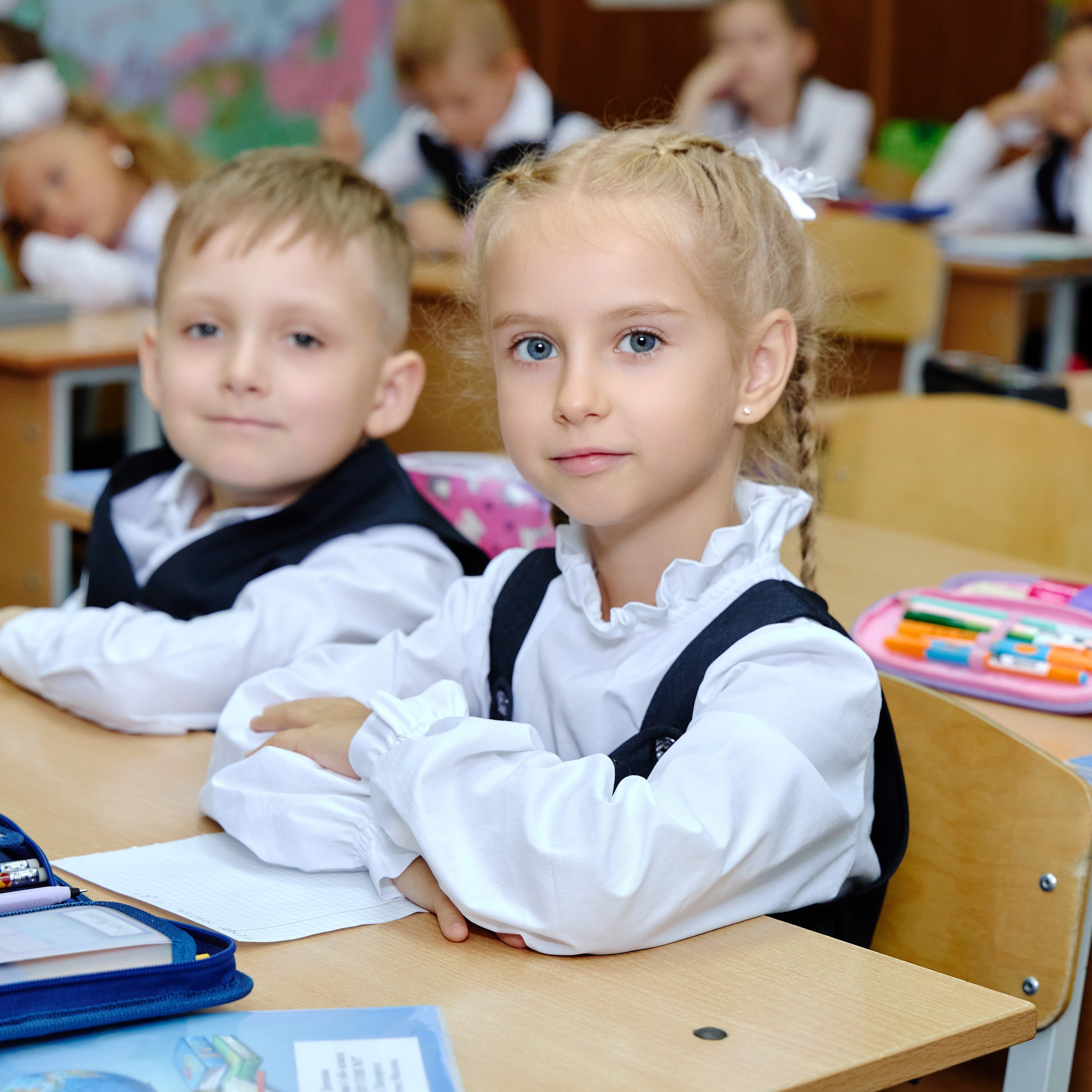 Альбом для 1 класса (персональный). Фотограф Выпускные альбомы Таганрог Сергей Коробченко