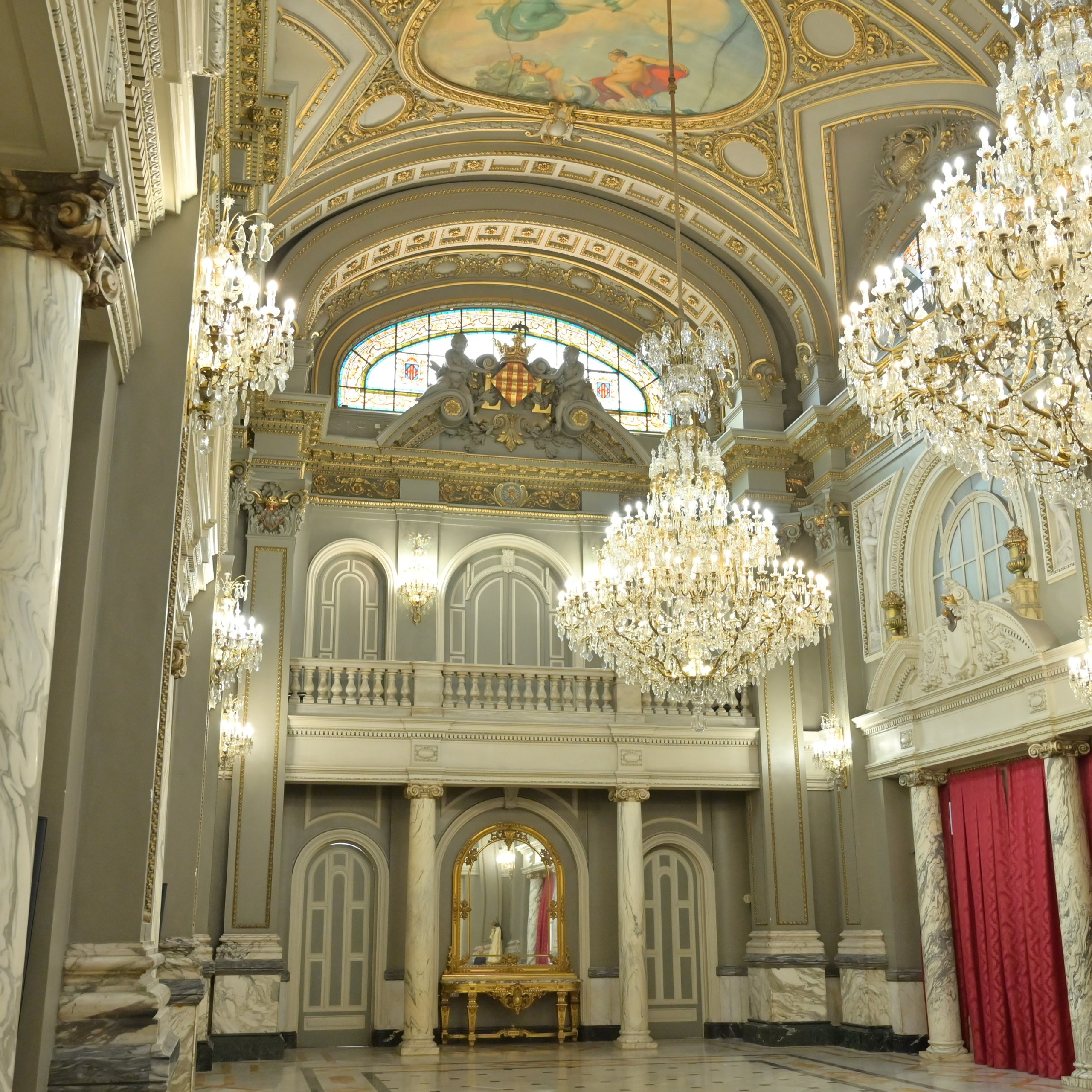 Из средневековой Валенсии в Город искусств и наук через сады Турии. Гид и фотограф в Валенсии Новиков Михаил