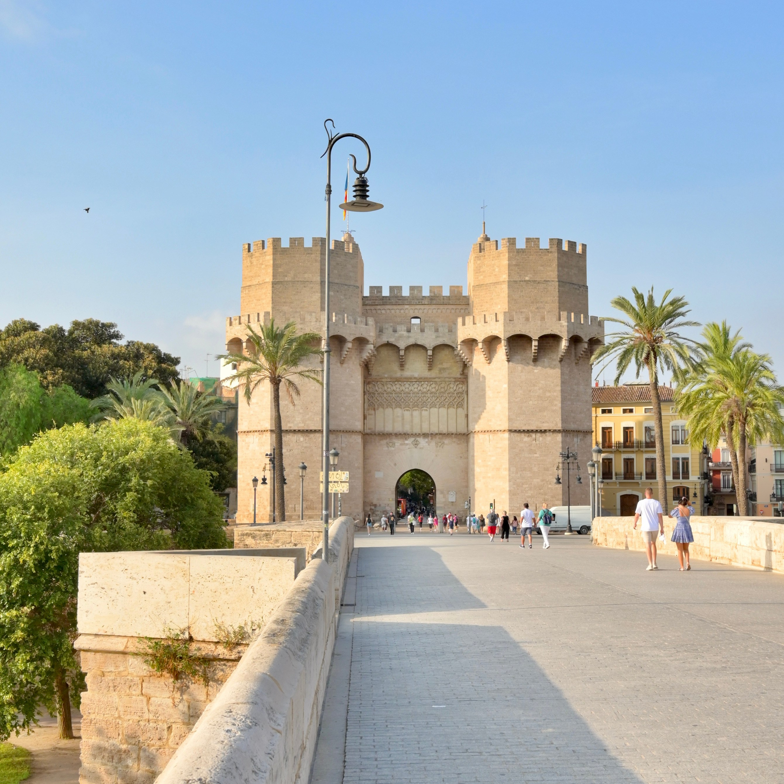 Из средневековой Валенсии в Город искусств и наук через сады Турии. Гид и фотограф в Валенсии Новиков Михаил