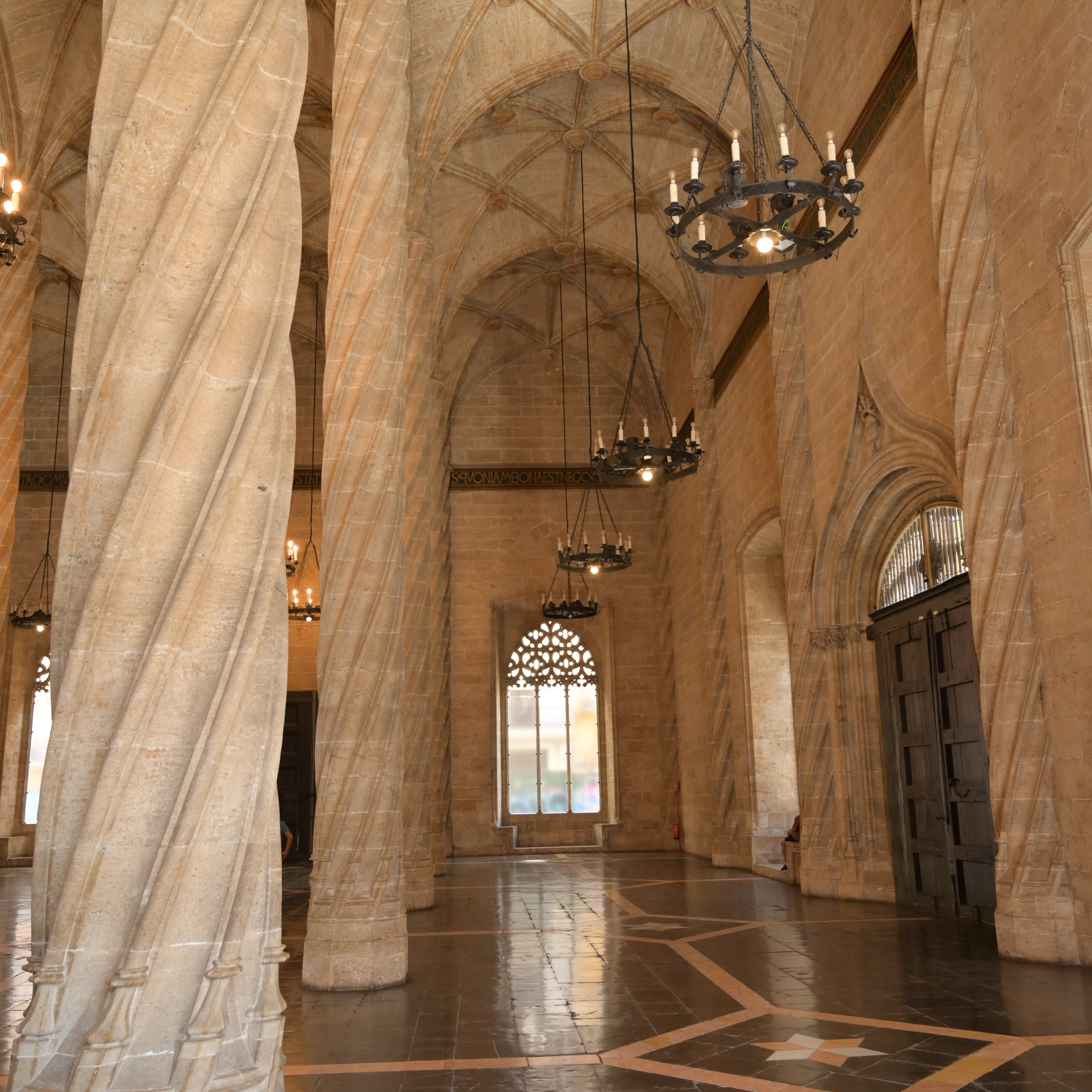 Мосты парка Турия в Валенсии. Гид и фотограф в Валенсии Новиков Михаил