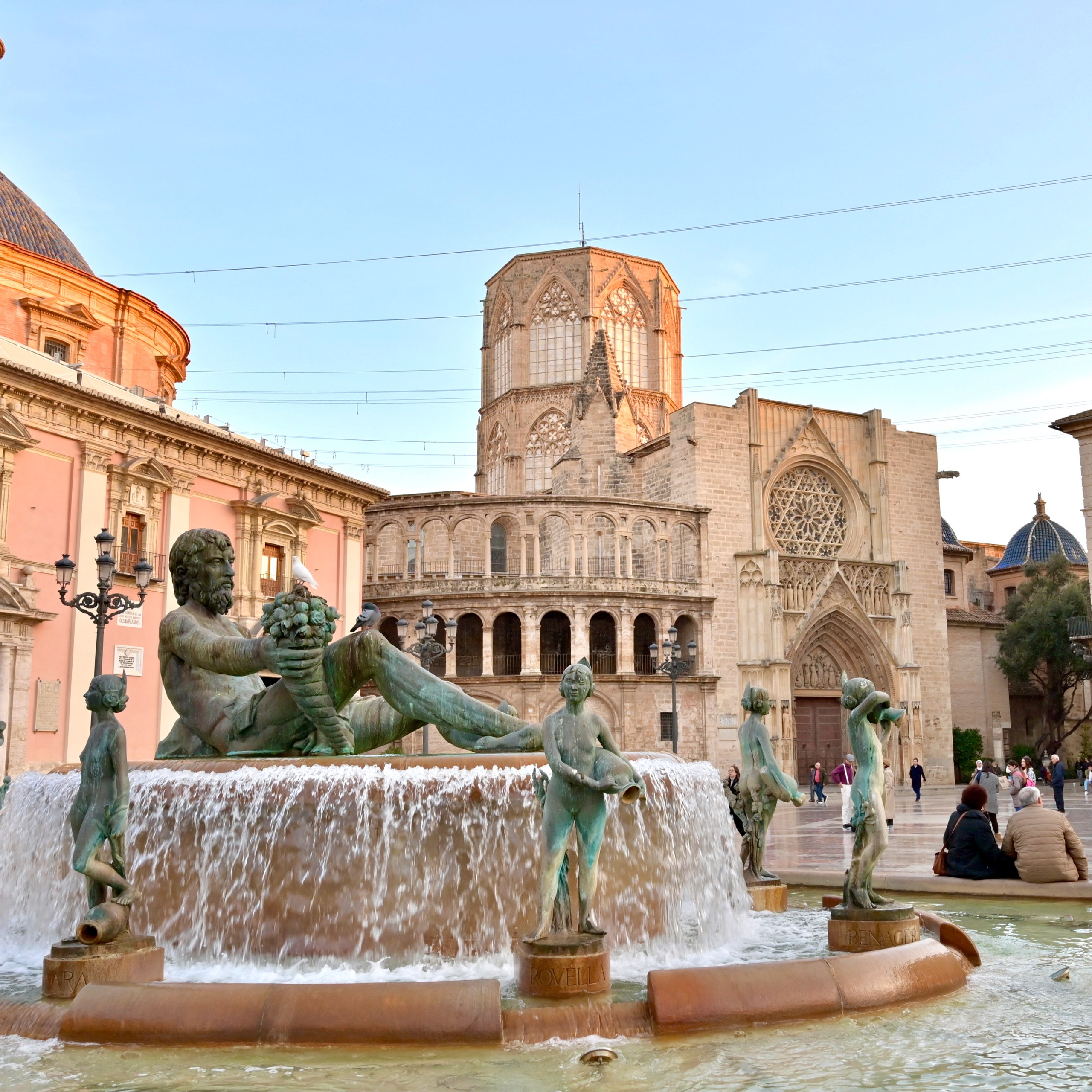 Из средневековой Валенсии в Город искусств и наук через сады Турии. Гид и фотограф в Валенсии Новиков Михаил