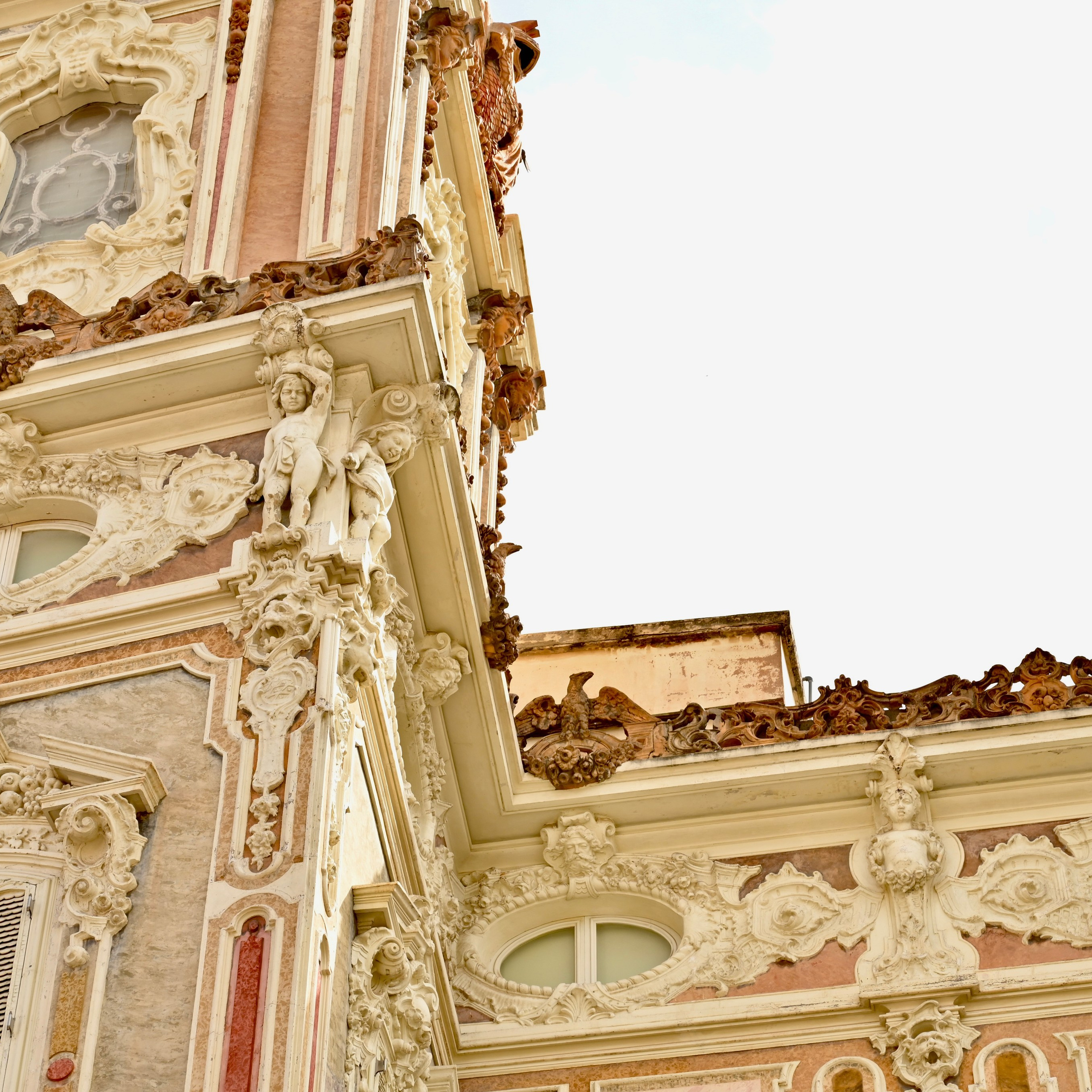 Дворец маркиза Дос Агуас. Гид и фотограф в Валенсии Новиков Михаил