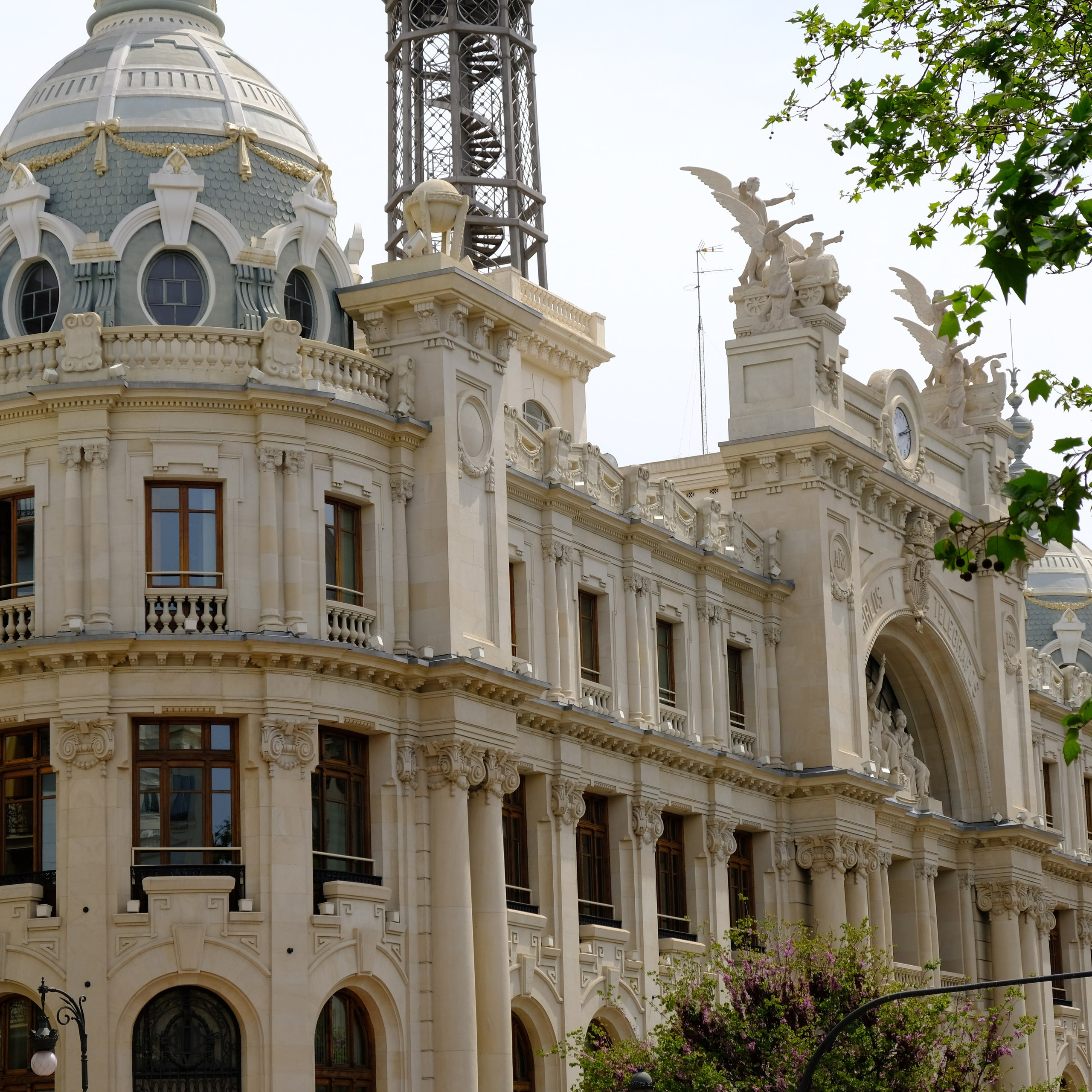 Улочки старого города с обзором главных достопримечательностей. Novikov Mikhail, fotógrafo de Valencia