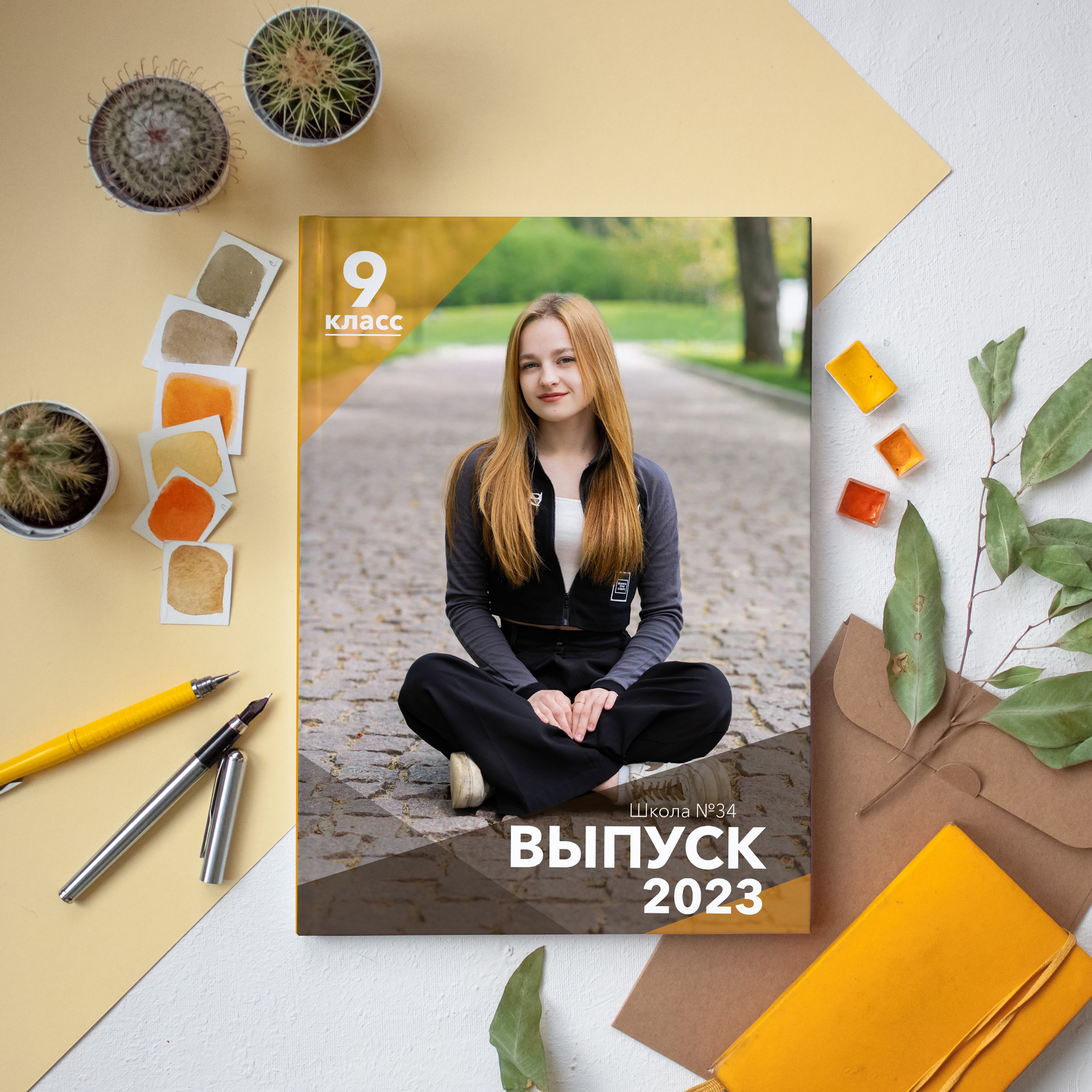 Школа № 34 Пример фотосессии на улице. Выпускные альбомы в Подольске Москве и МО