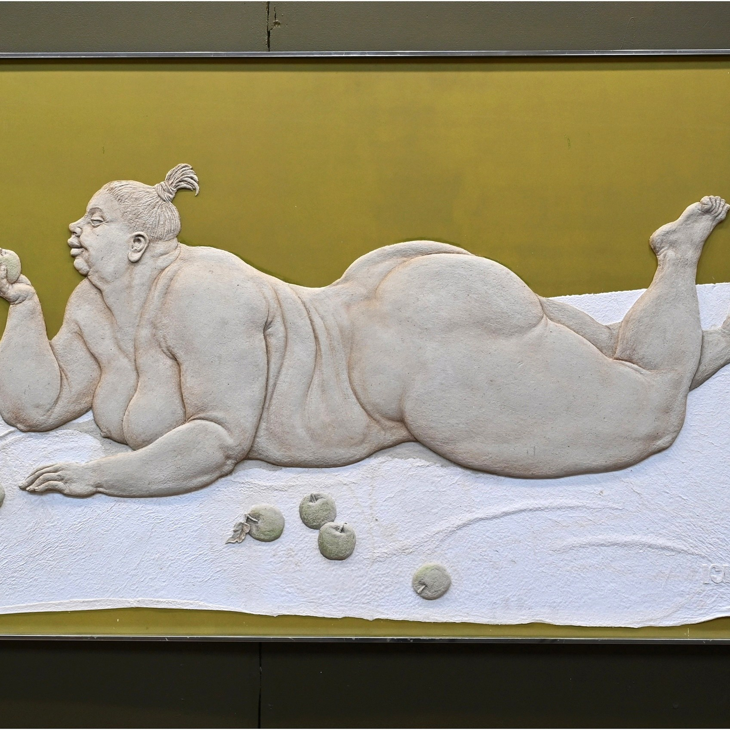 Латиф Казбеков «БУМАЖНЫЕ МИРЫ»