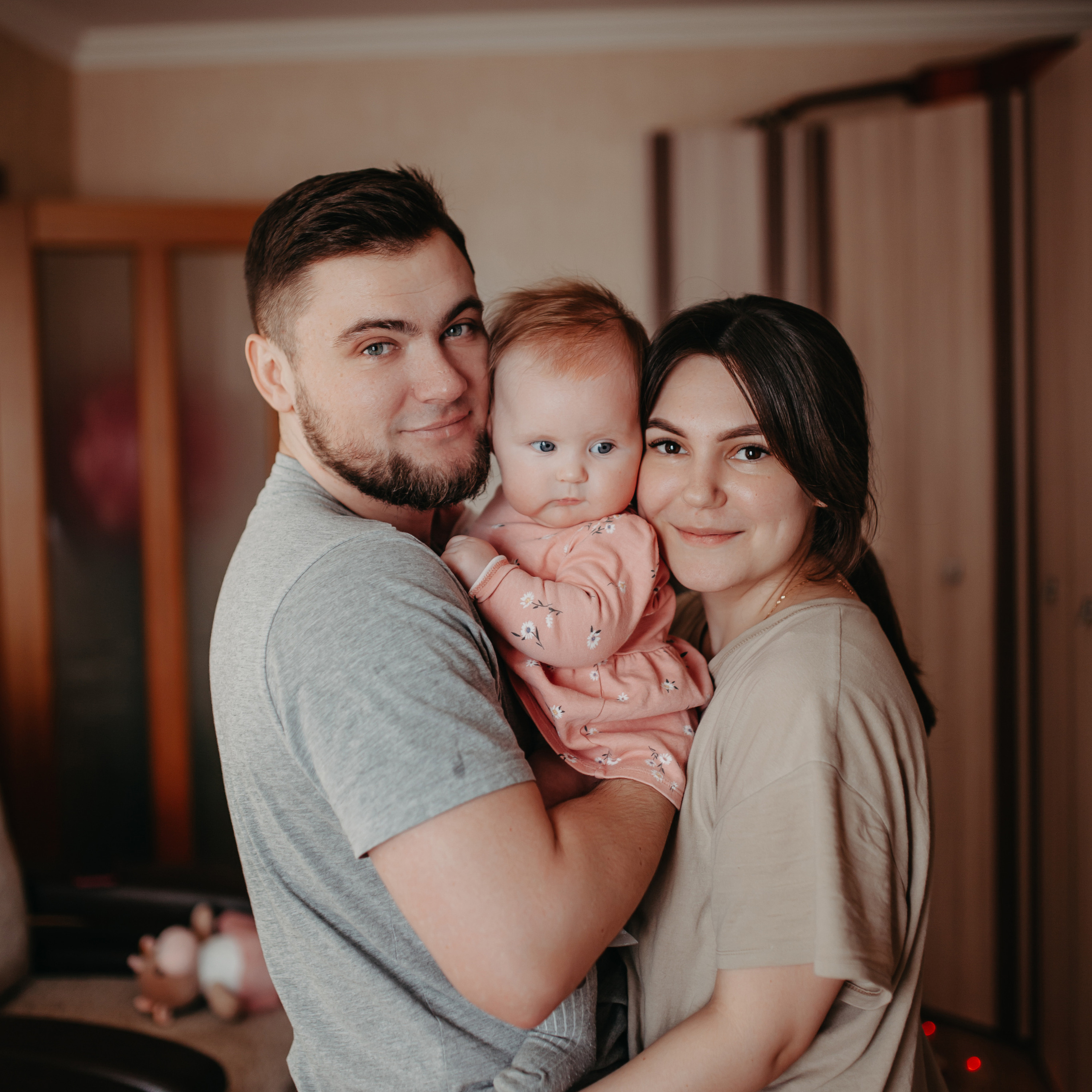 Алиса, первый Новый год