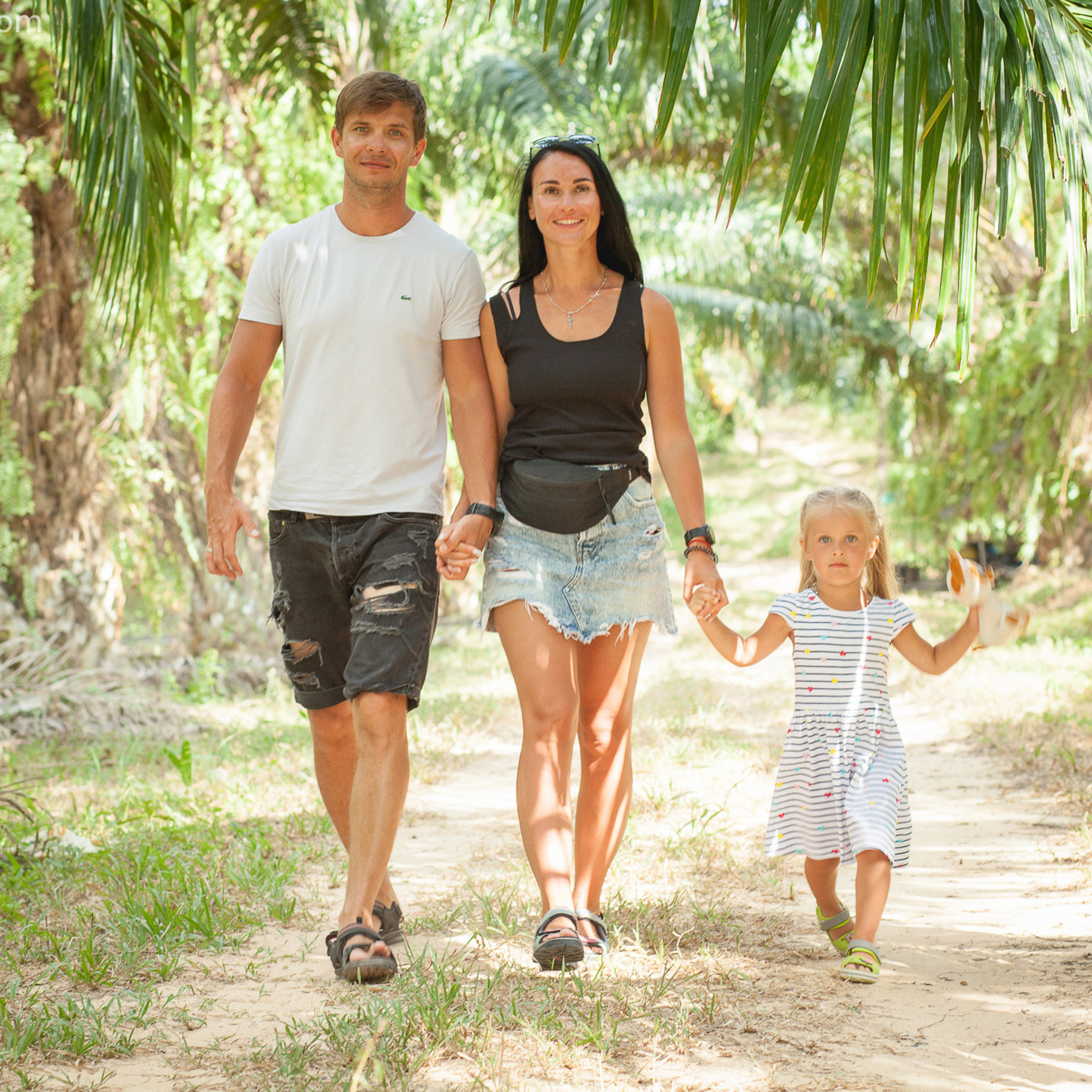 Family Tour around Krabi