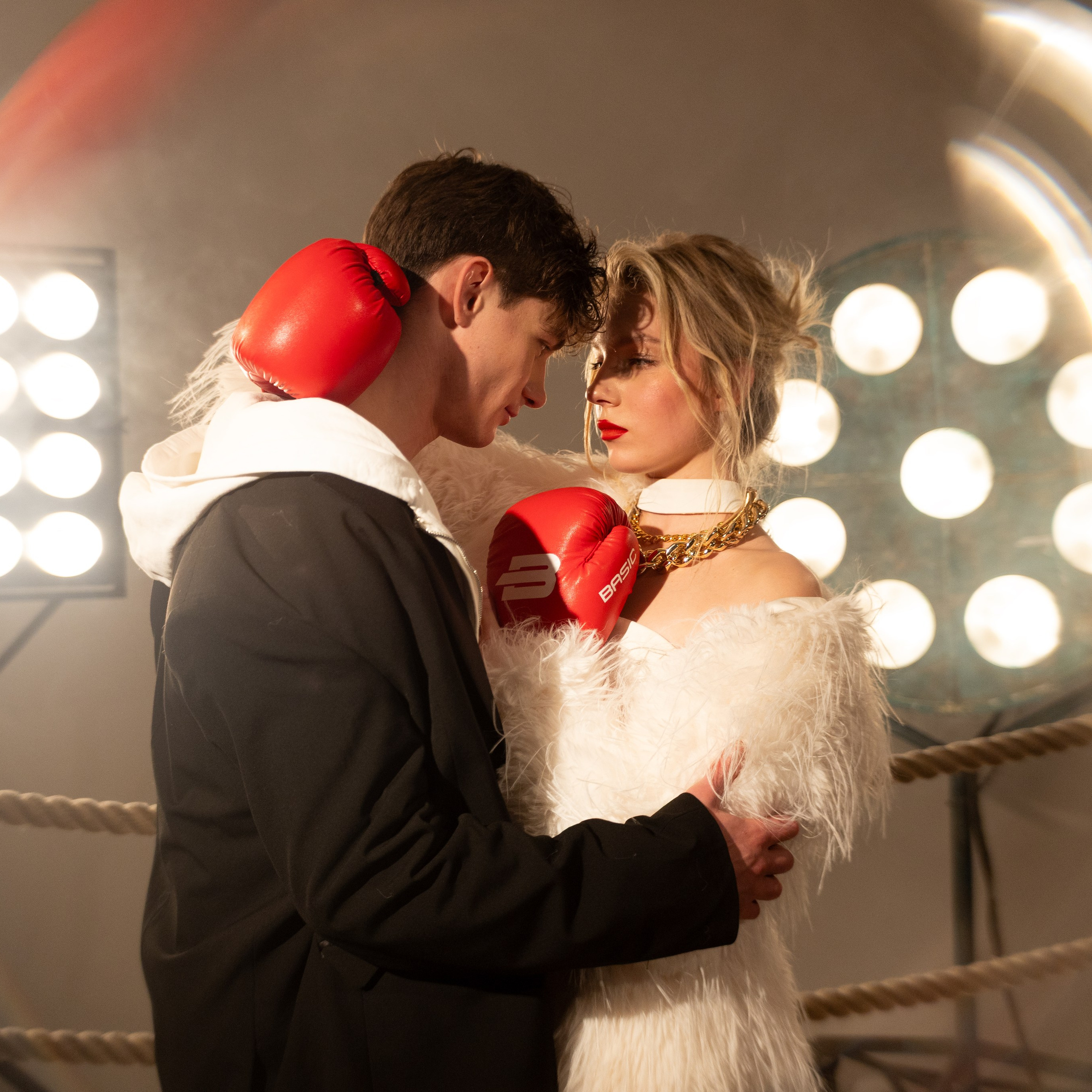 Фотосессия в студии в Москве не дорого