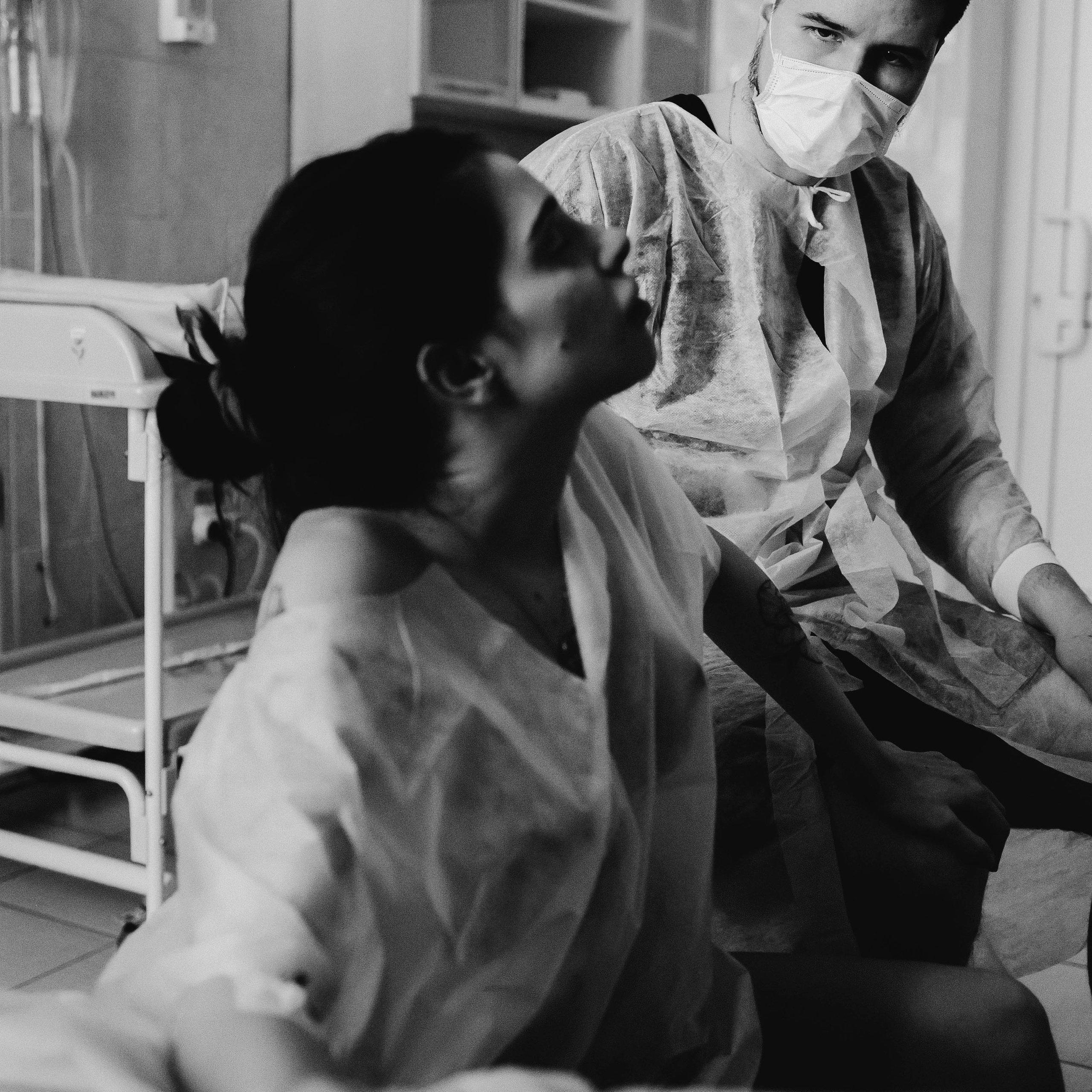 Роды в Нижнем Новгороде, фотограф на роды в Нижнем Новгороде, фотограф рождения в Нижнем Новгороде, Фотограф на роды Елена Лисина, Елена Лисина фотограф рождения, фотосъемка родов, видеосъемка родов, 1 роддом, 1 роддом Нижний Новгород