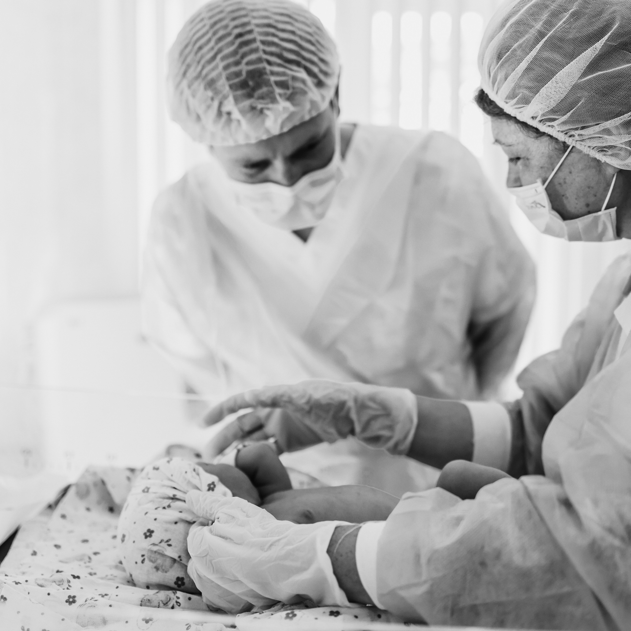 Роды в Нижнем Новгороде, фотограф на роды в Нижнем Новгороде, фотограф рождения в Нижнем Новгороде, Фотограф на роды Елена Лисина, Елена Лисина фотограф рождения, фотосъемка родов, видеосъемка родов, 1 роддом, 1 роддом Нижний Новгород